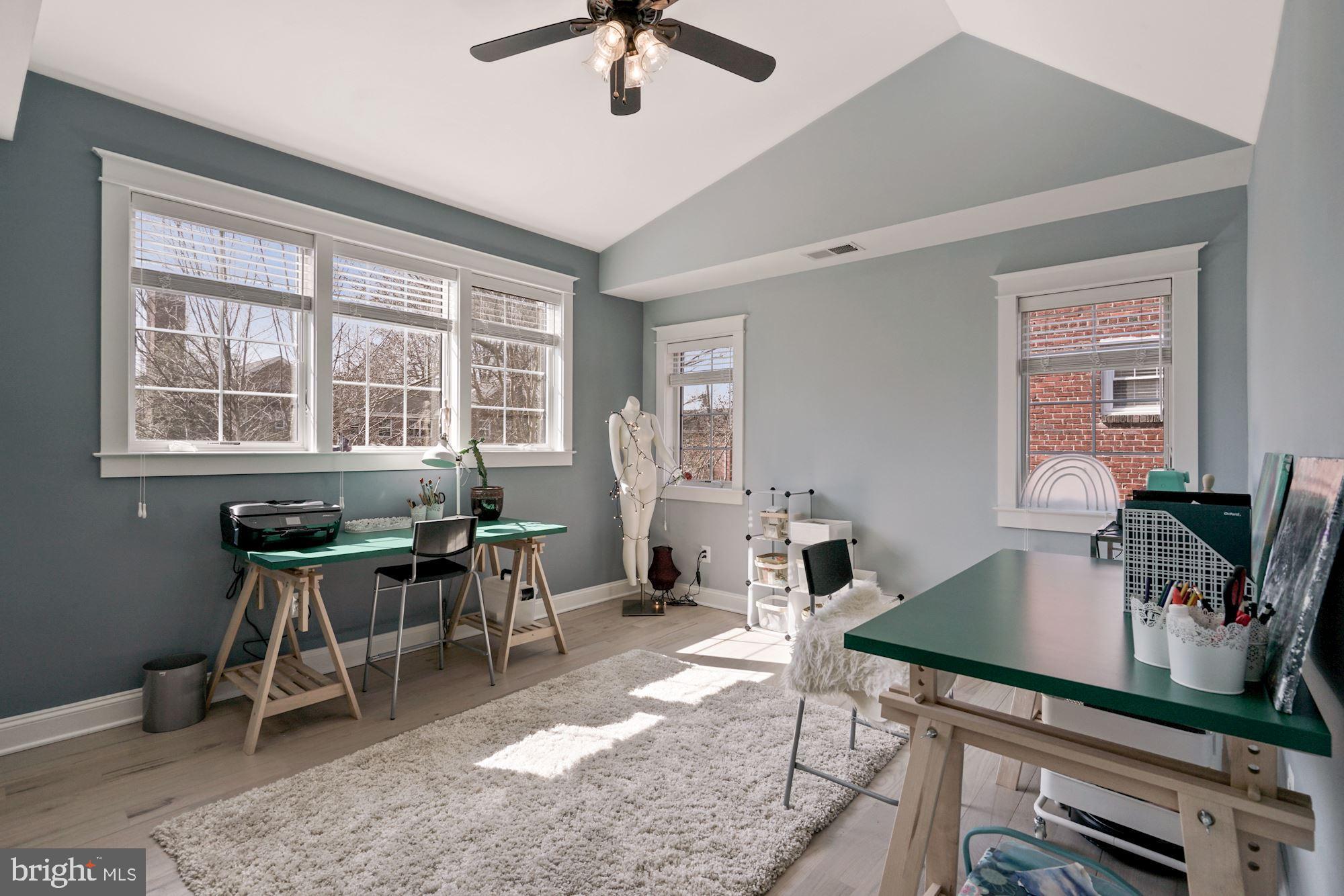 DEL RAY - Residential