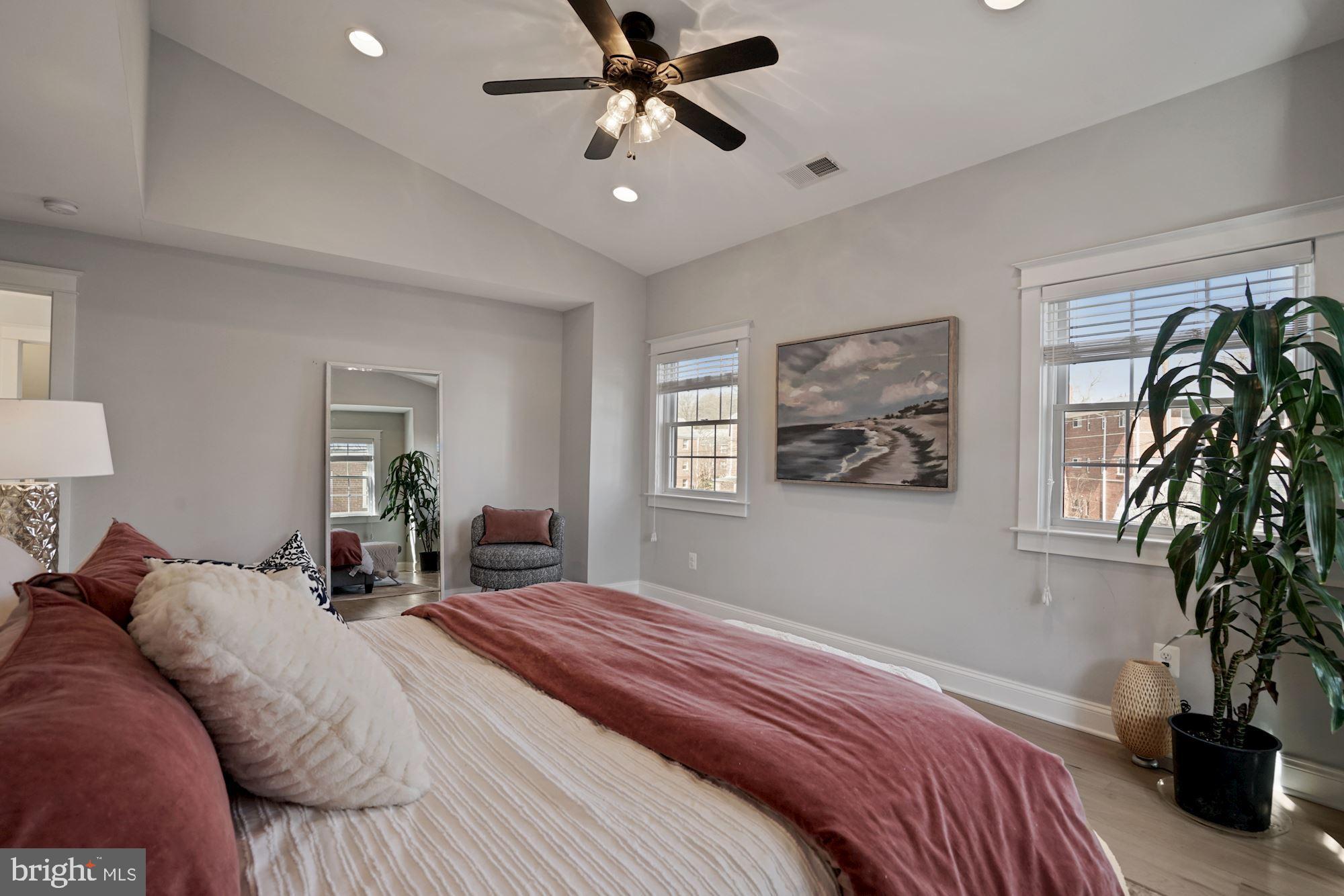 DEL RAY - Residential