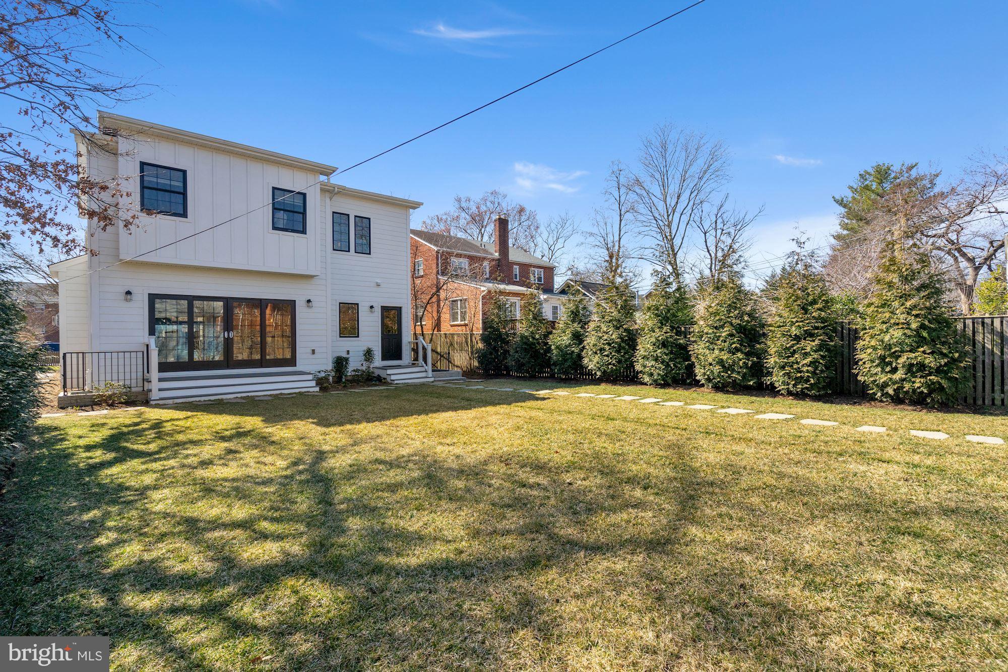 DEL RAY - Residential