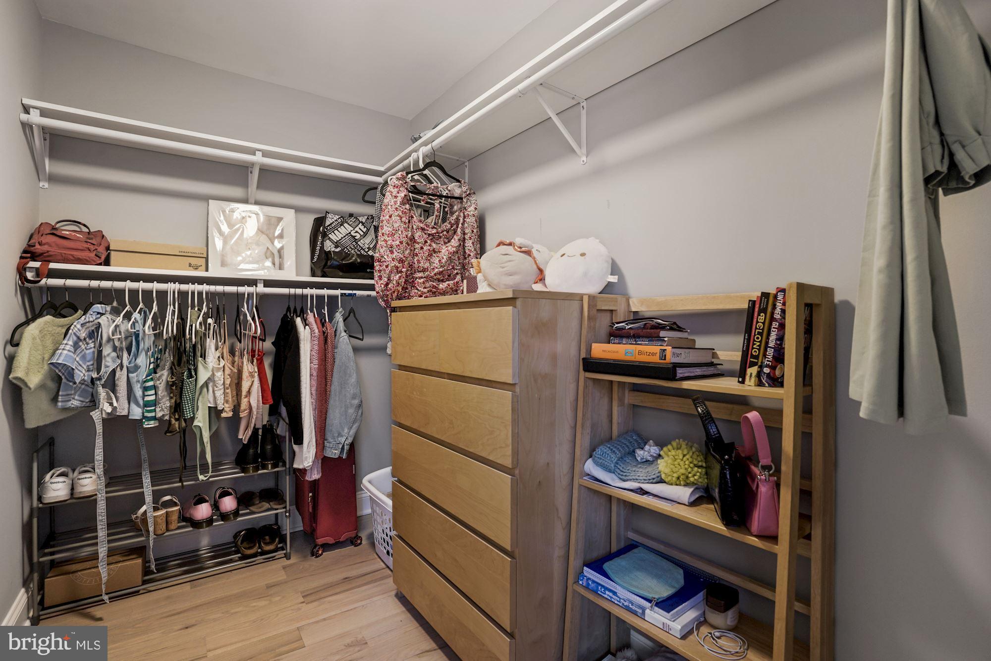 DEL RAY - Residential