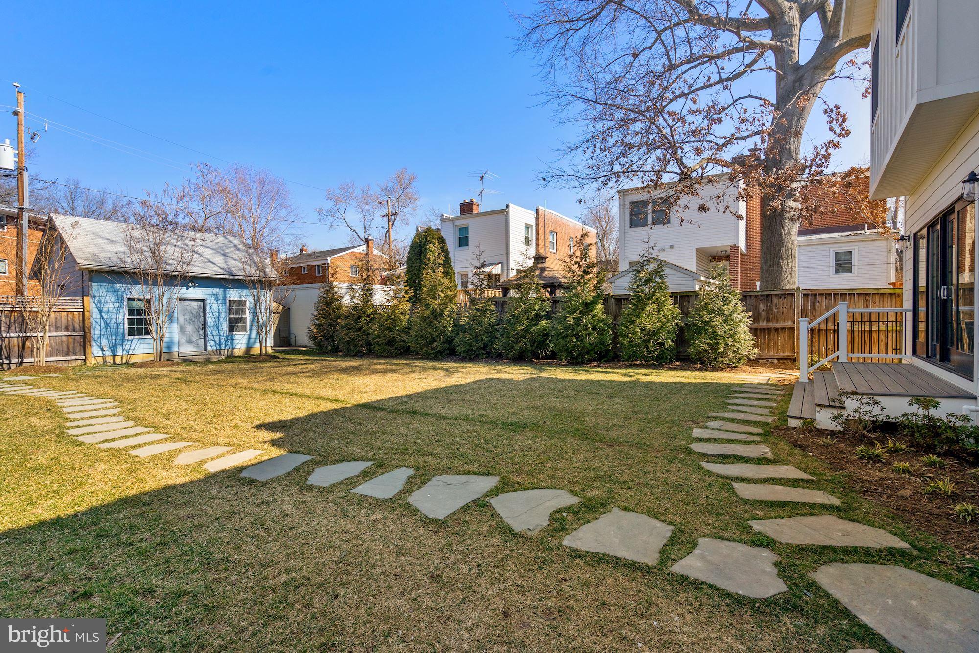 DEL RAY - Residential