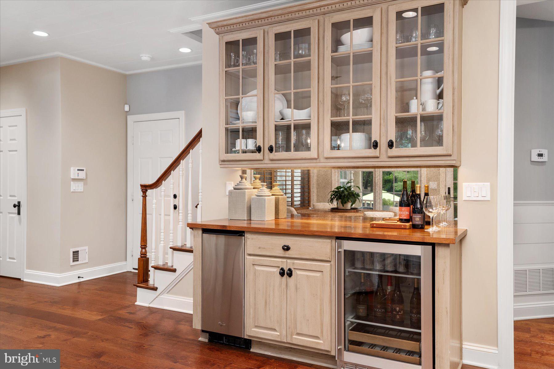 MOUNT TABOR GLEN - Residential