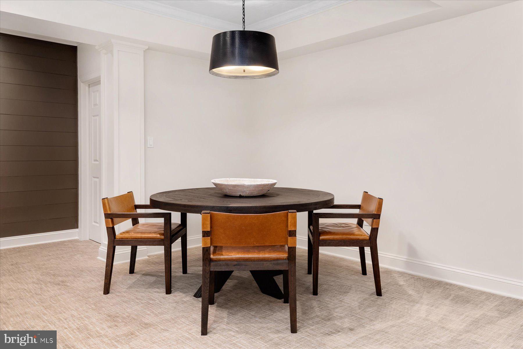 MOUNT TABOR GLEN - Residential