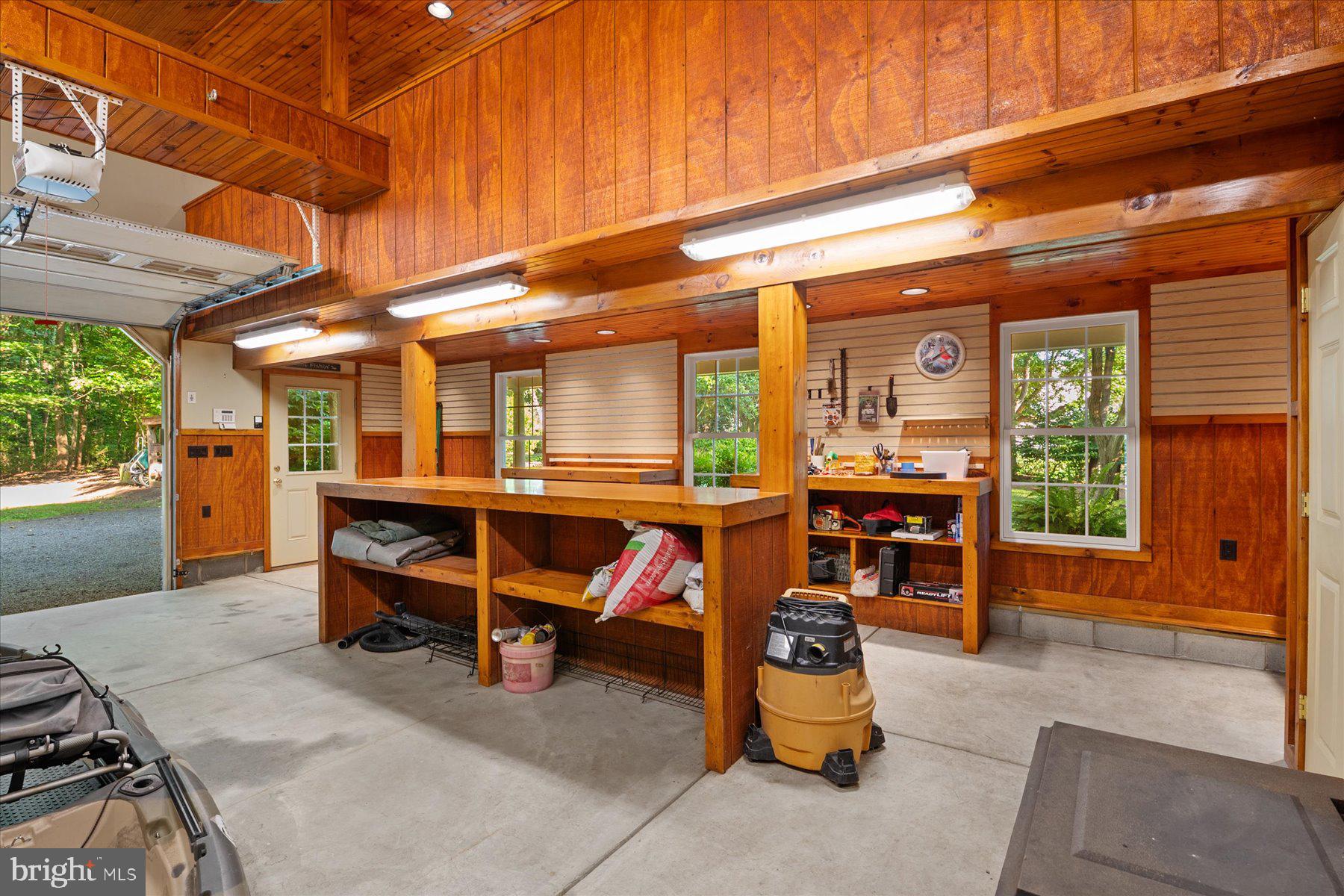 MOUNT TABOR GLEN - Residential