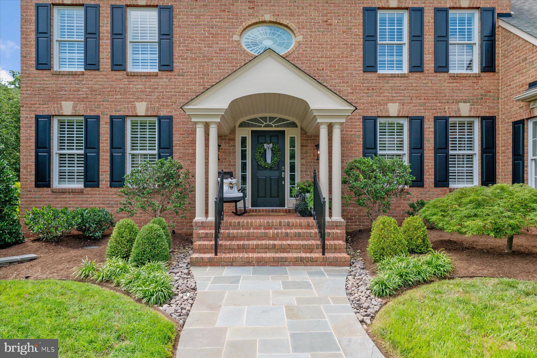 1605 BELLINGHAM LANE
