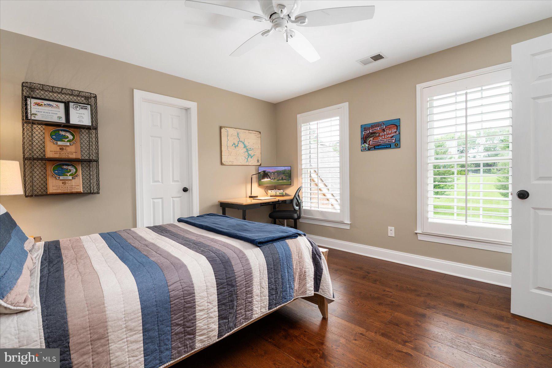 MOUNT TABOR GLEN - Residential