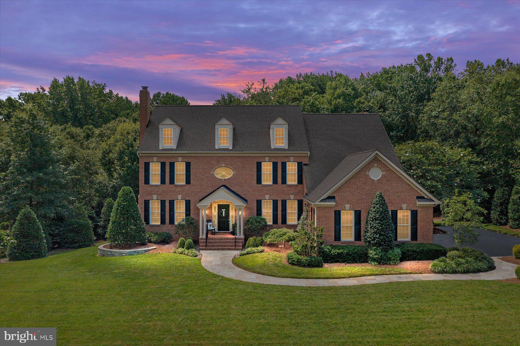 MOUNT TABOR GLEN - Residential