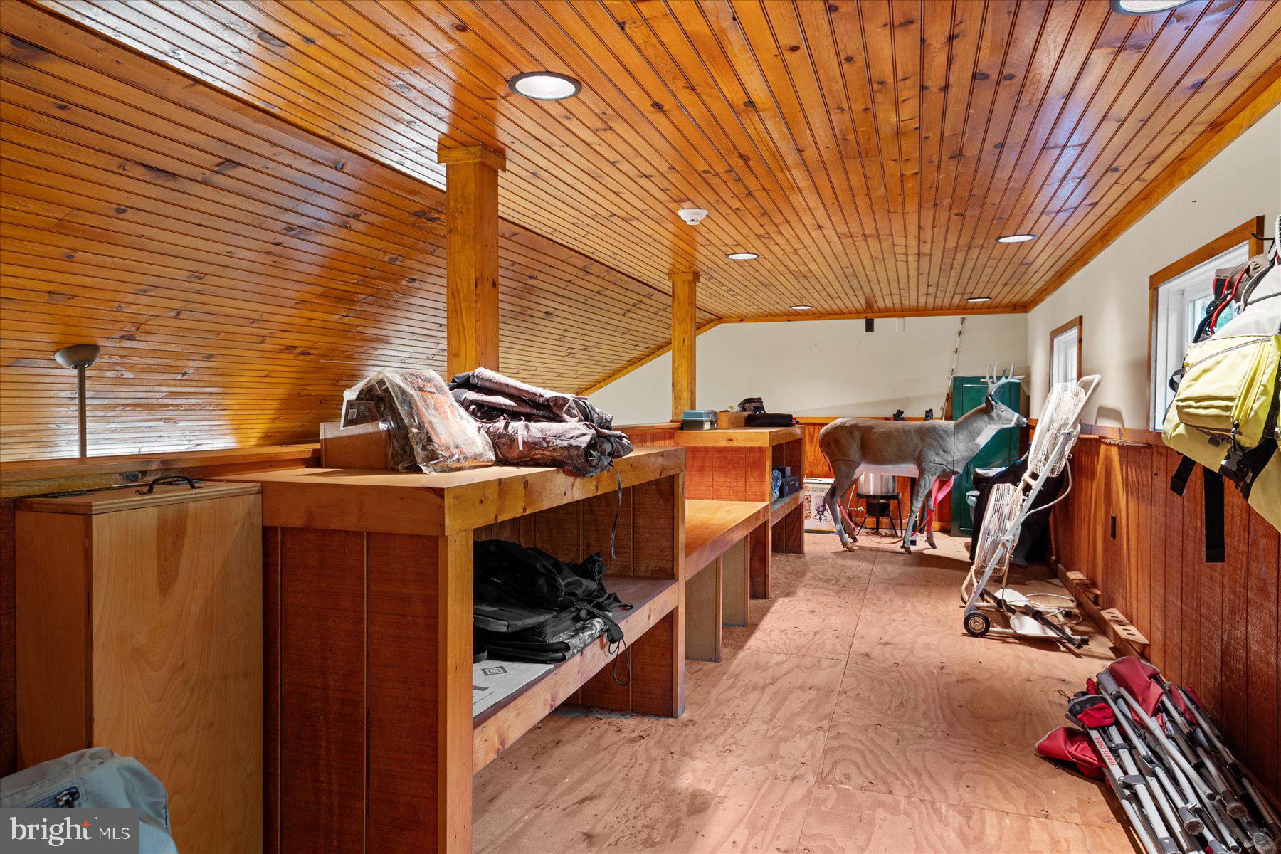 MOUNT TABOR GLEN - Residential