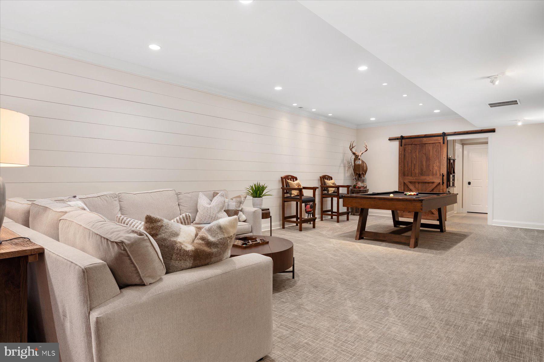 MOUNT TABOR GLEN - Residential