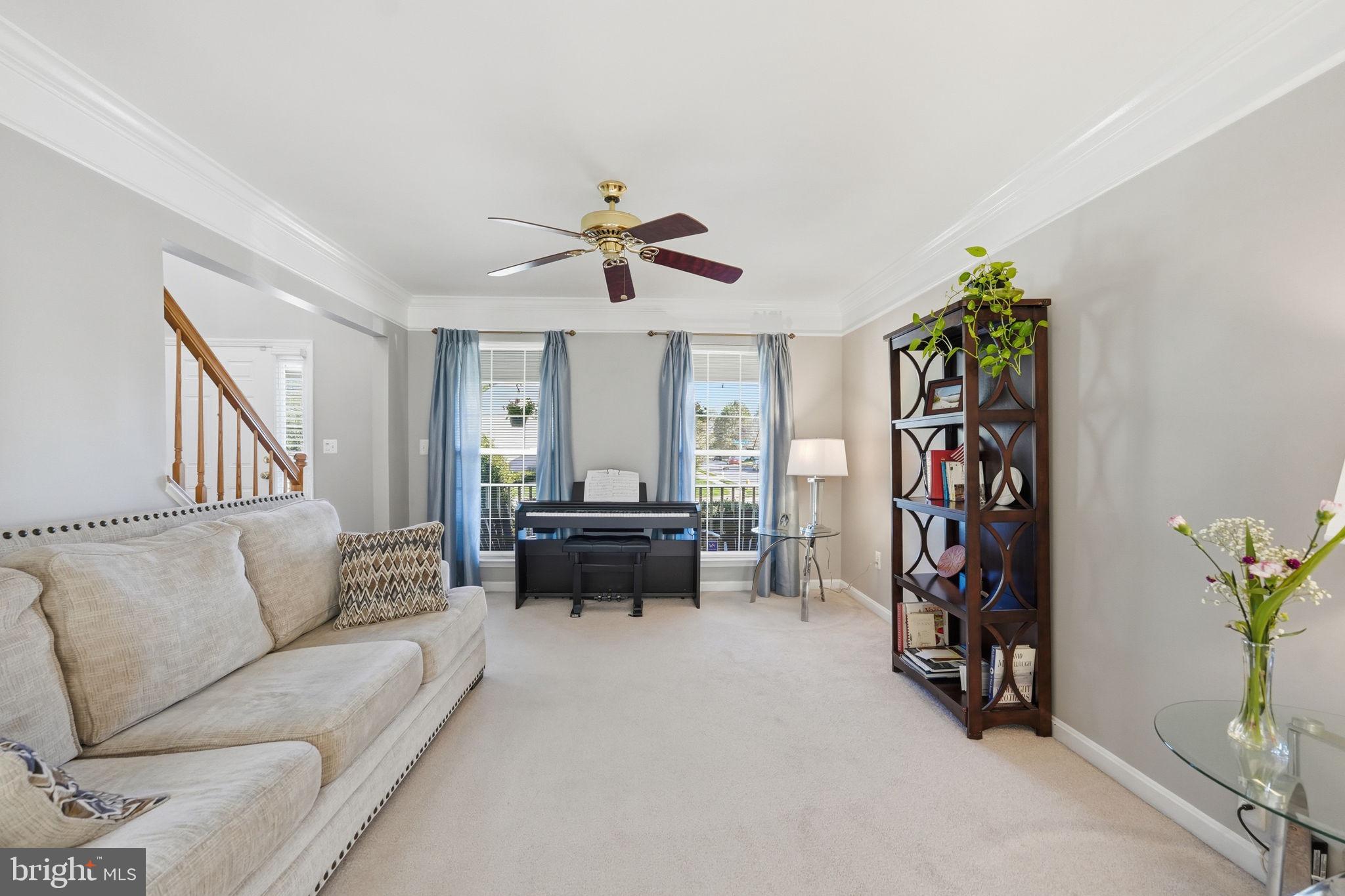 2961 MEDFORD DRIVE