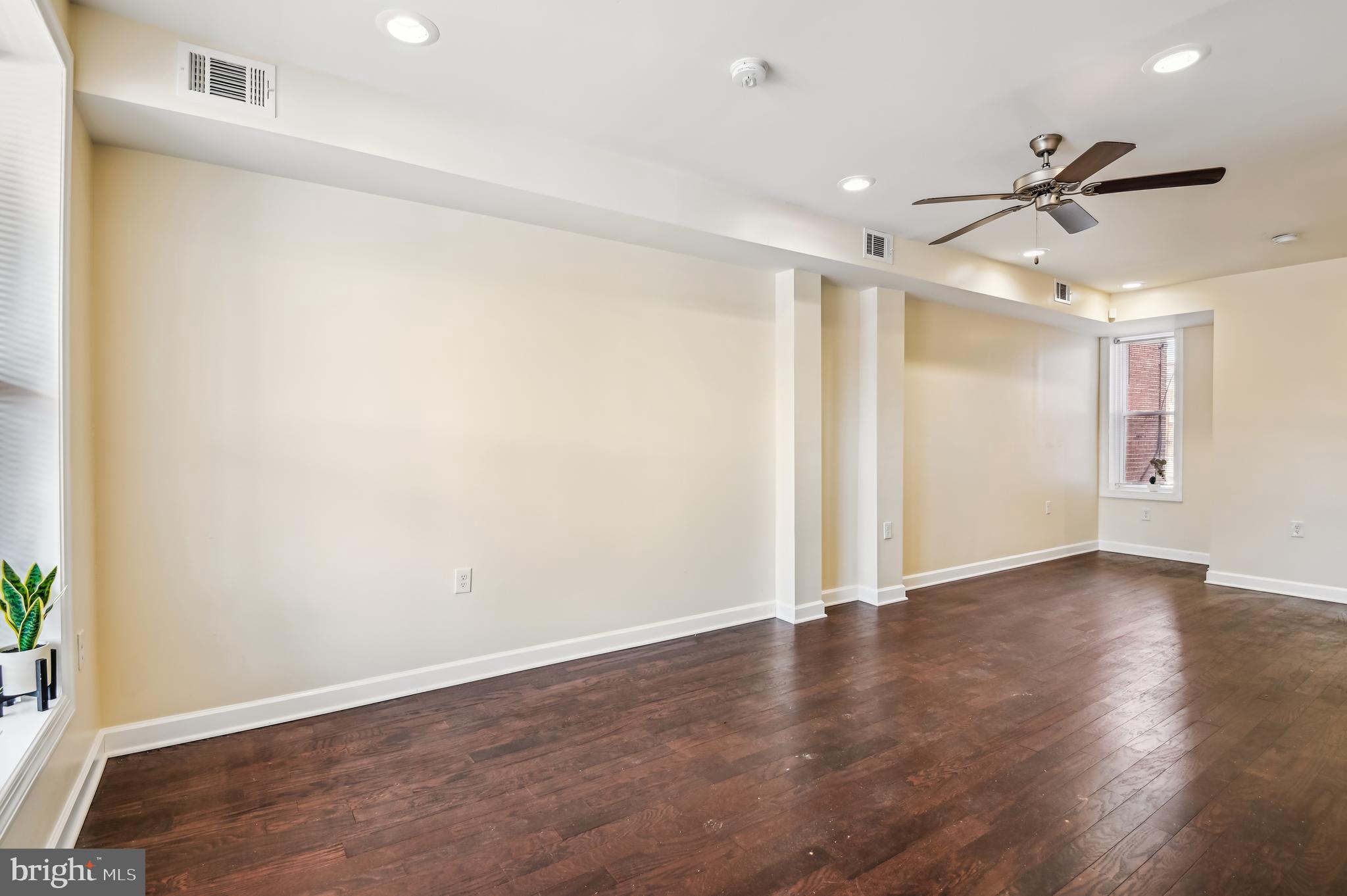 CARROLL-SOUTH HILTON - Residential