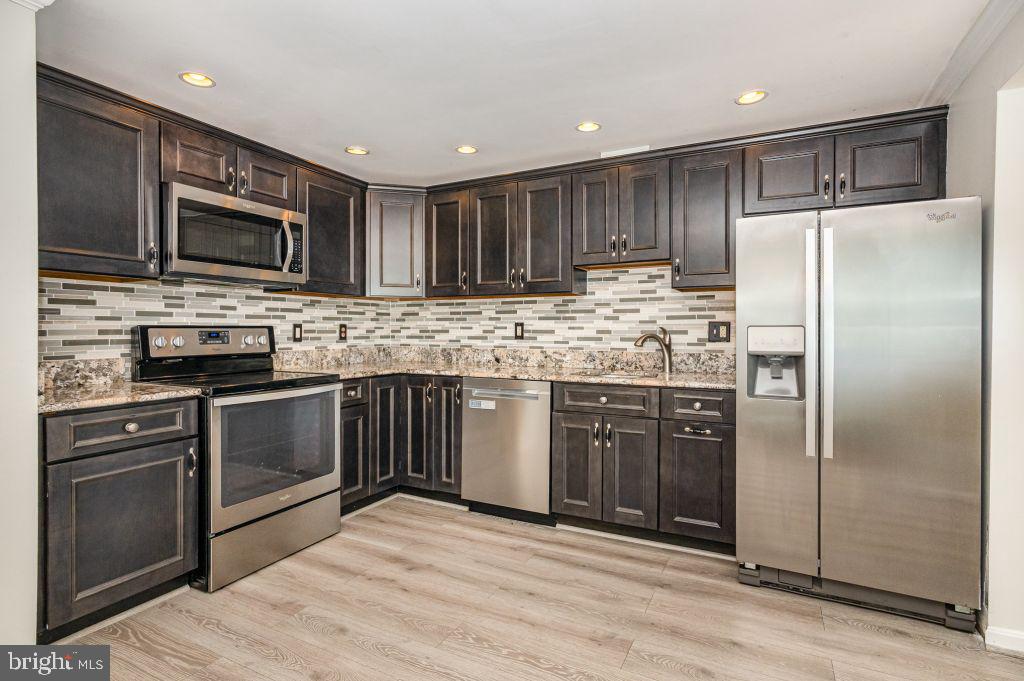 AMBERLEIGH - Residential