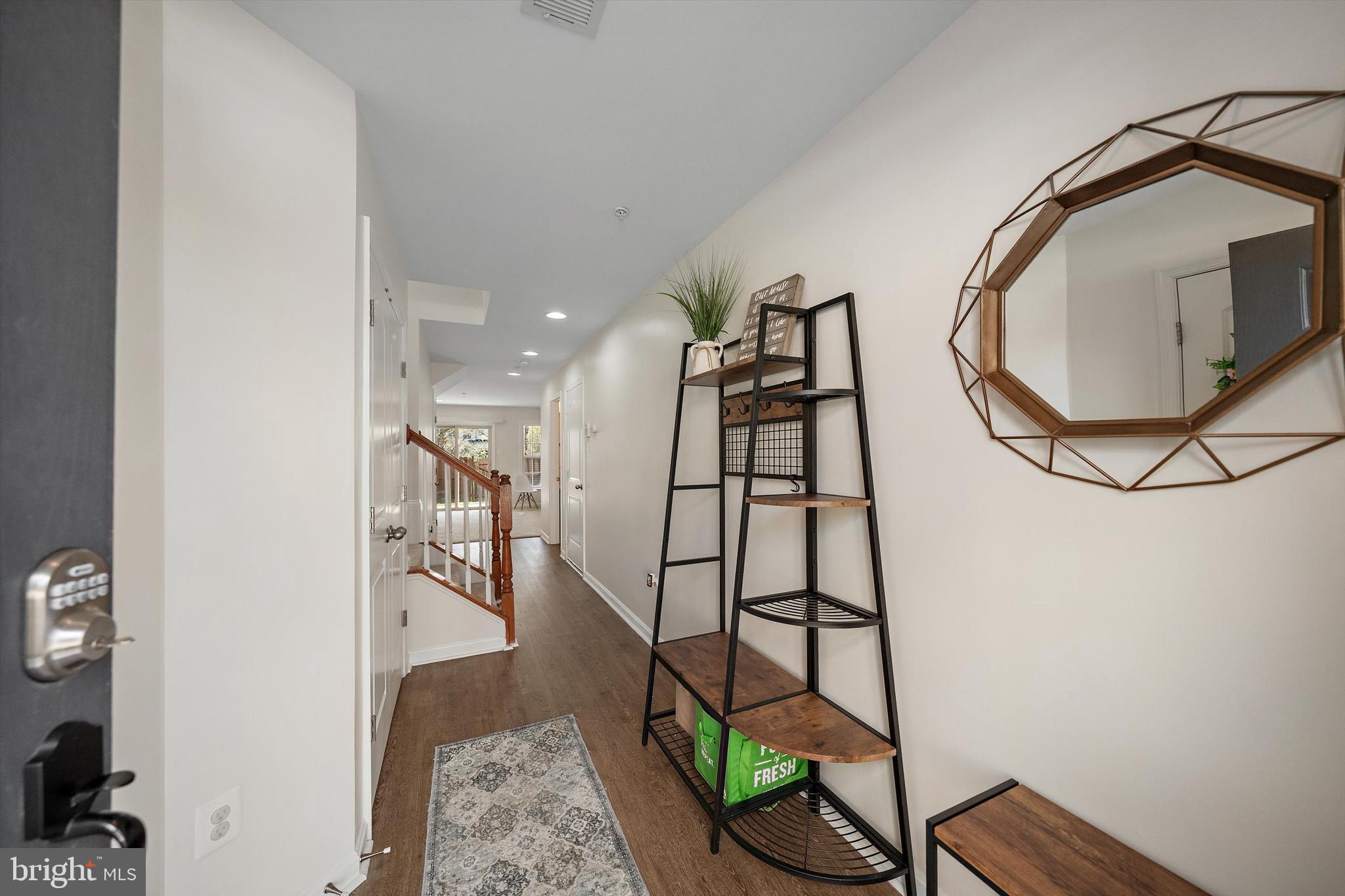 1133 CARINOSO CIRCLE