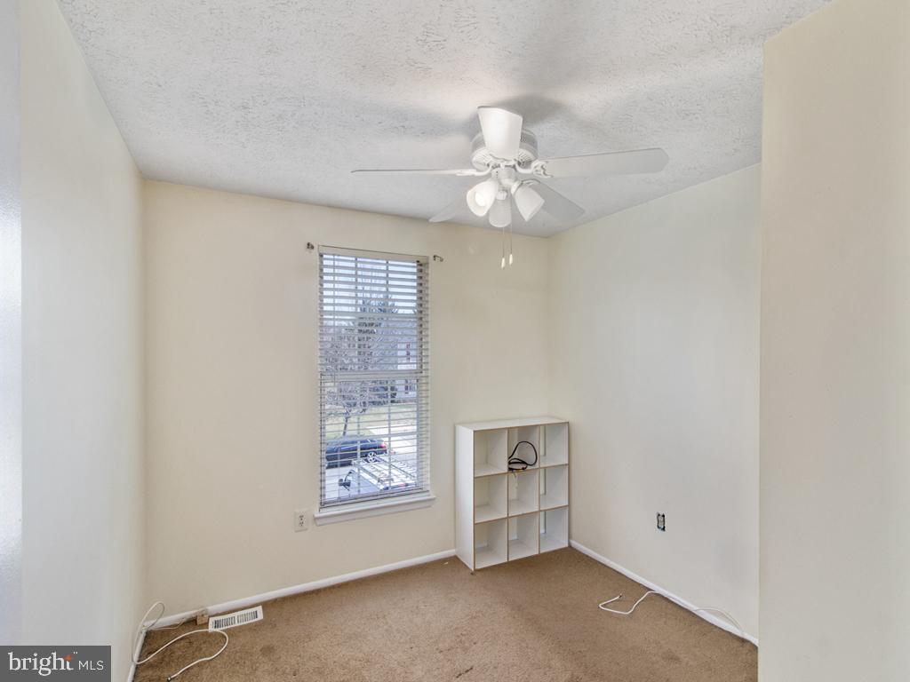 MONTGOMERY MANOR - Residential Lease