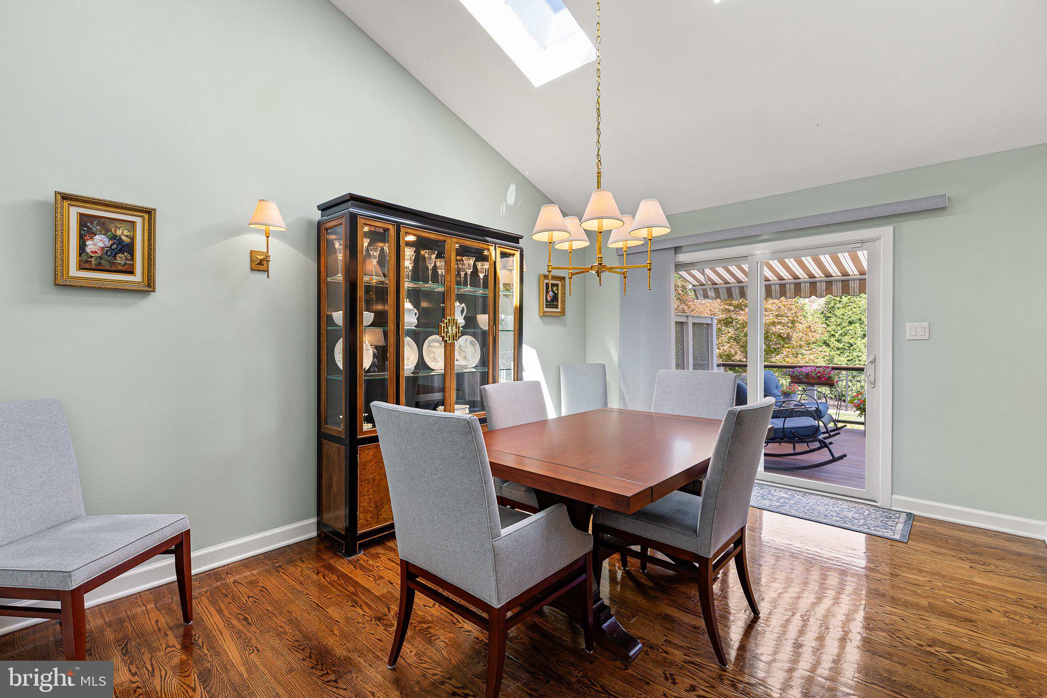 1 BRIARS LANE