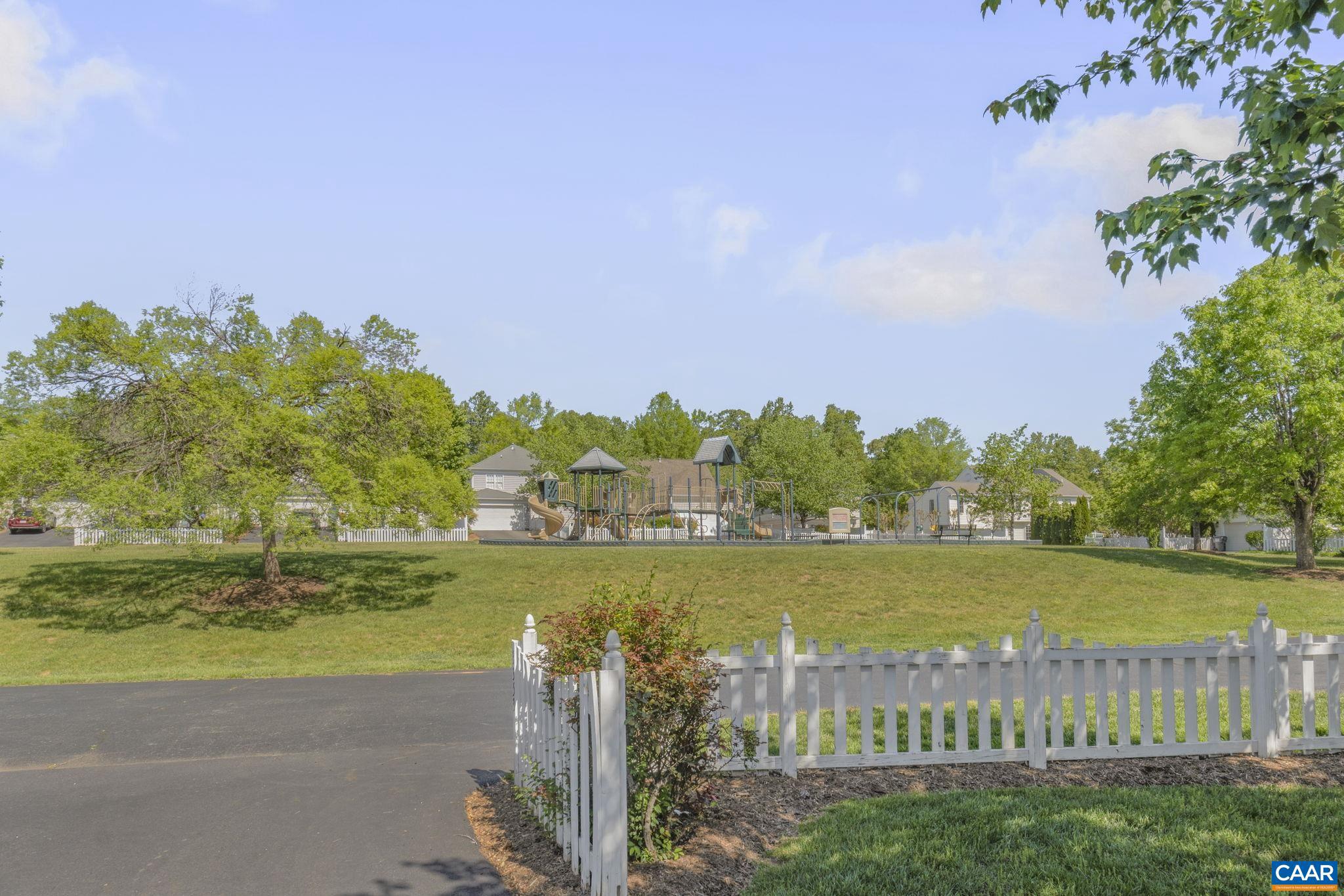 FOREST LAKES - Residential Lease