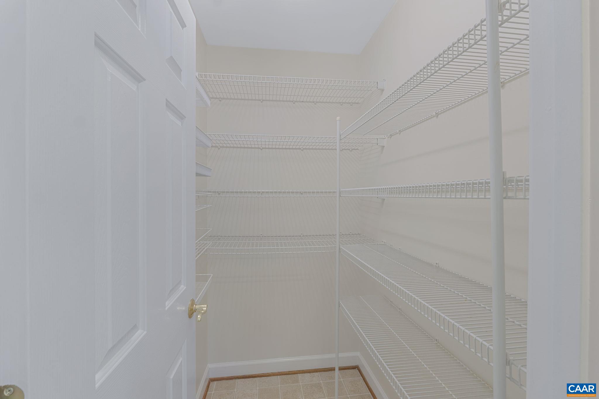 FOREST LAKES - Residential Lease