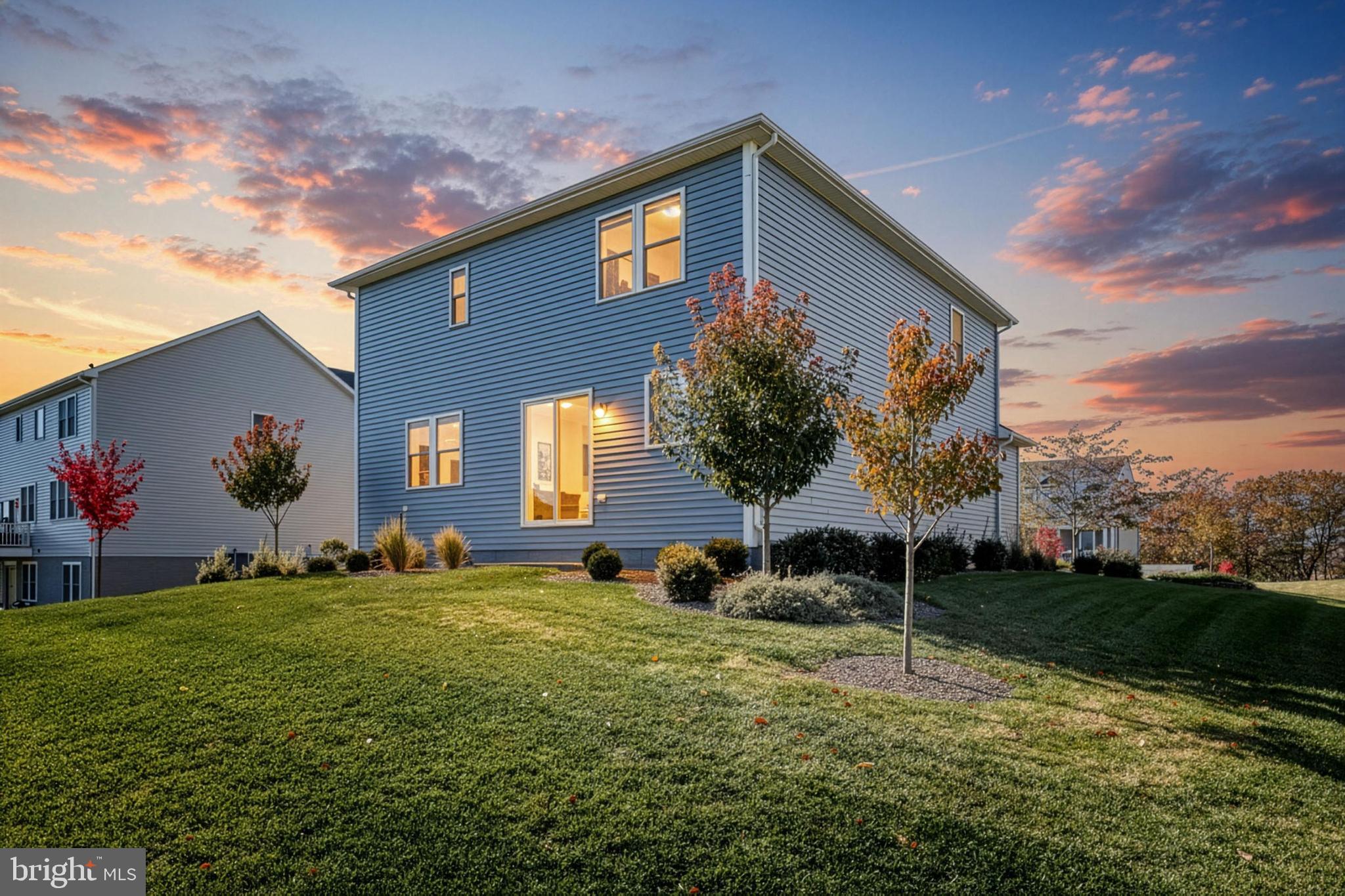 WARM SPRING RIDGE - Residential