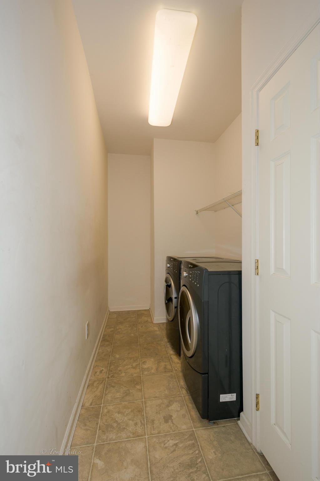 LEE PROPERTY - Residential Lease