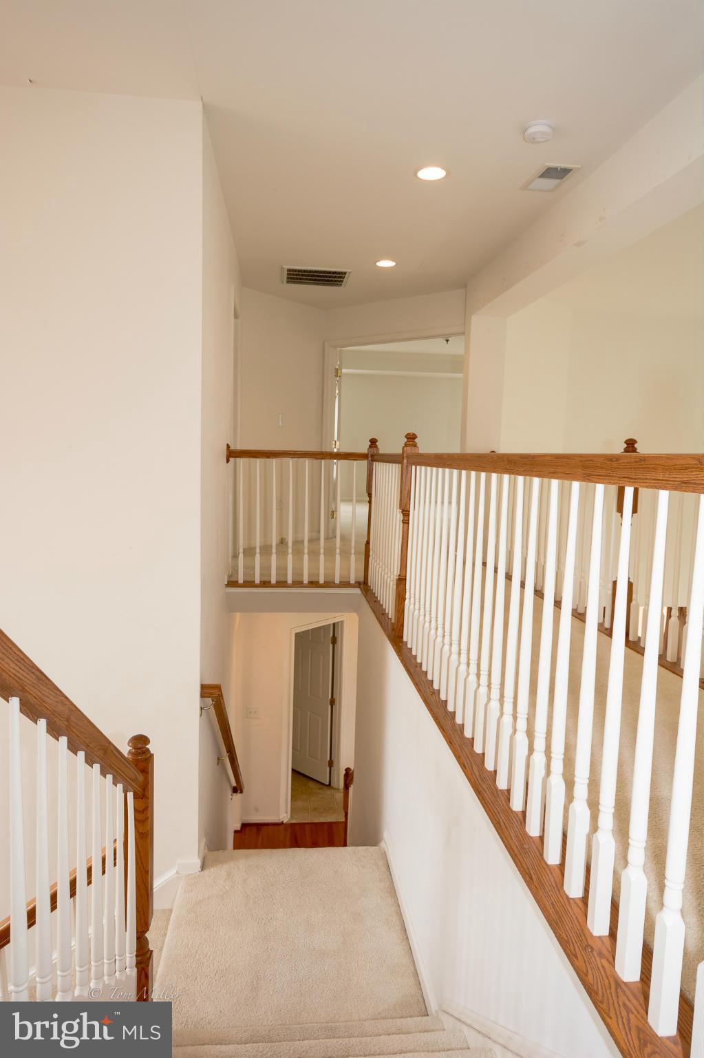 LEE PROPERTY - Residential Lease