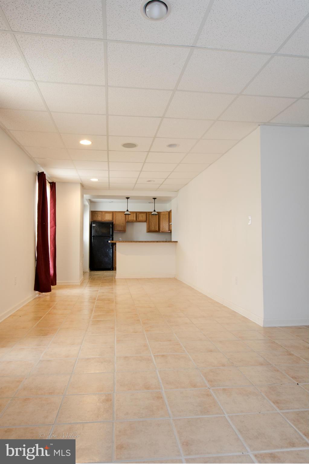 LEE PROPERTY - Residential Lease