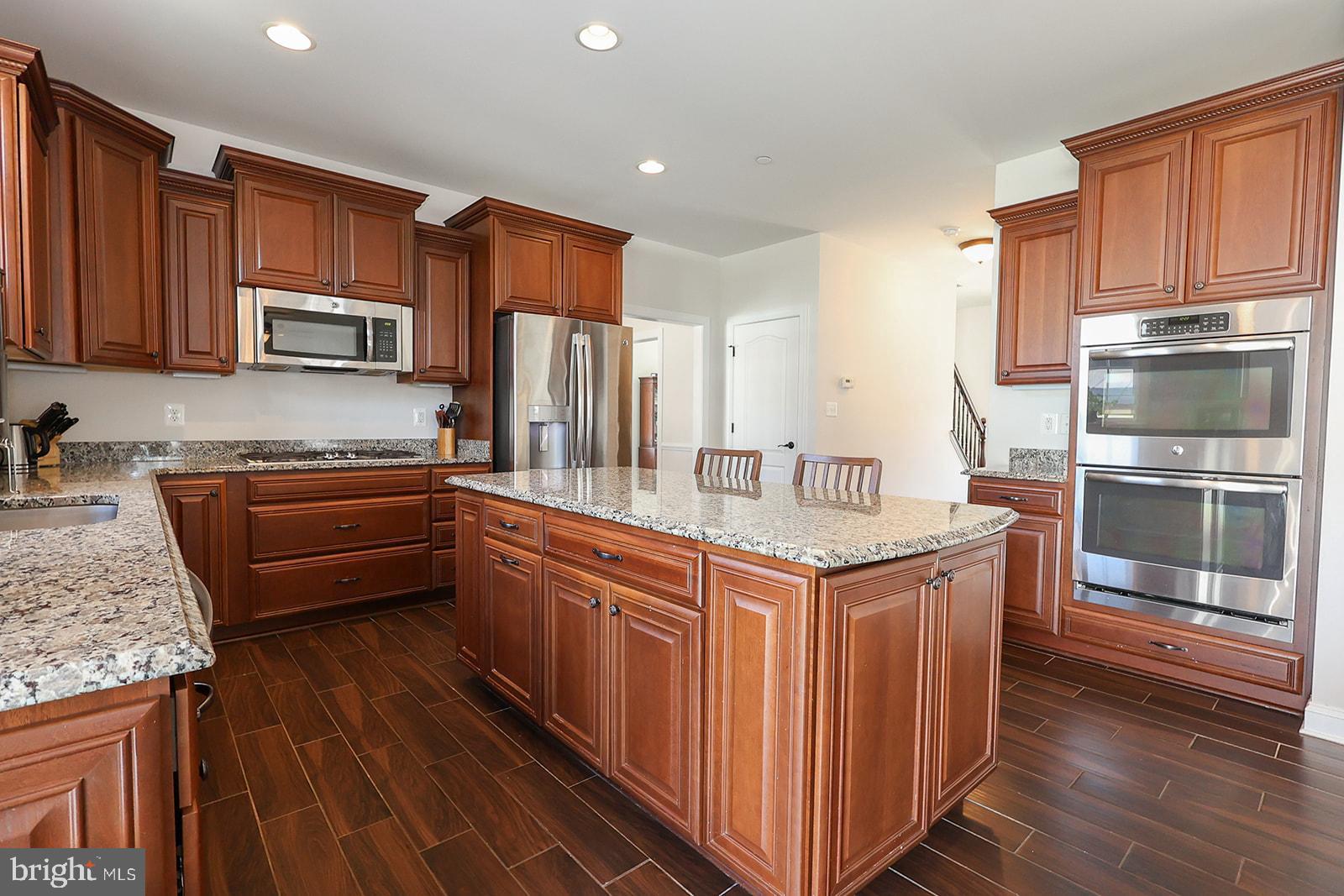 BROAD CREEK - Residential