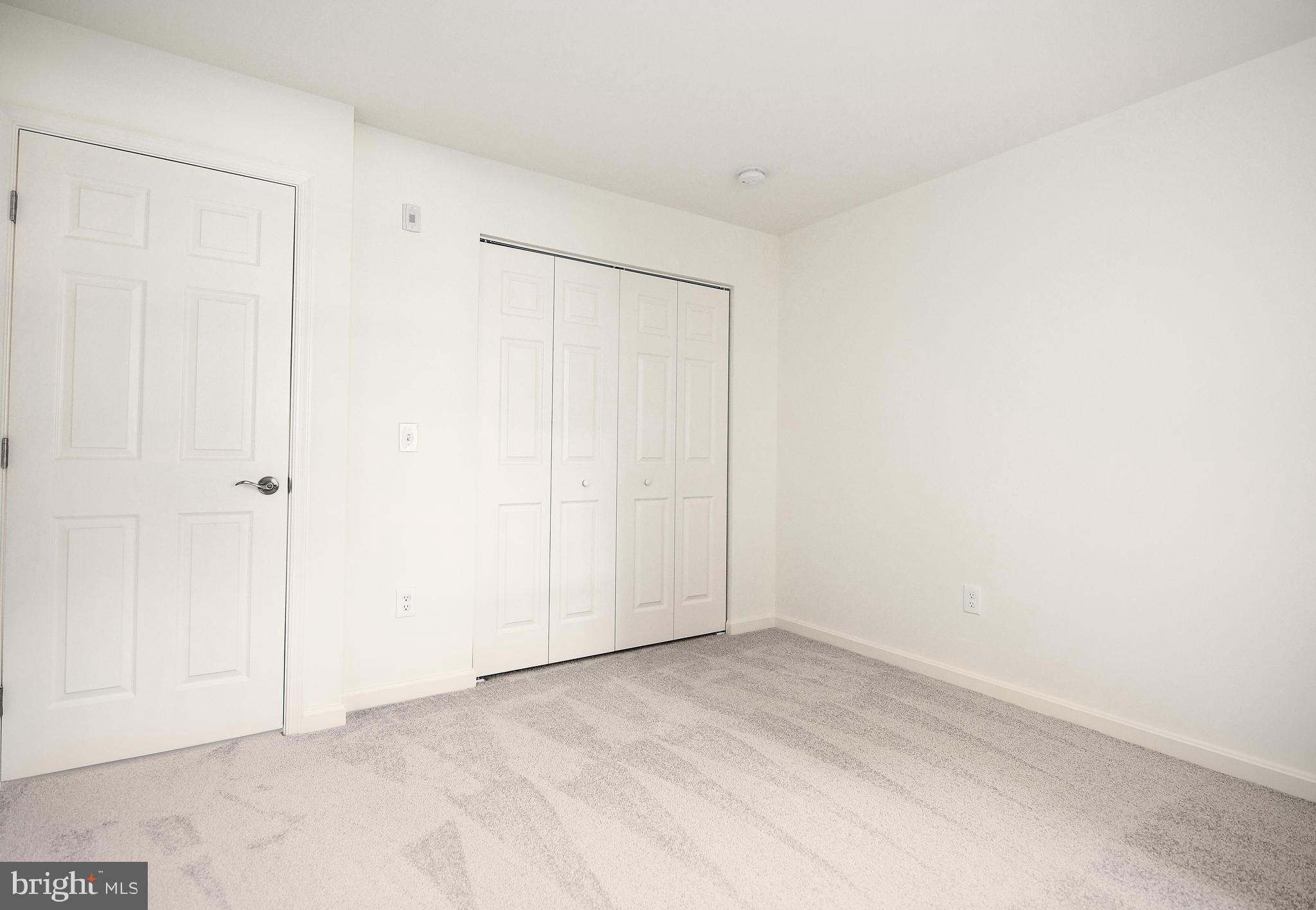 THE POINTE - Residential Lease