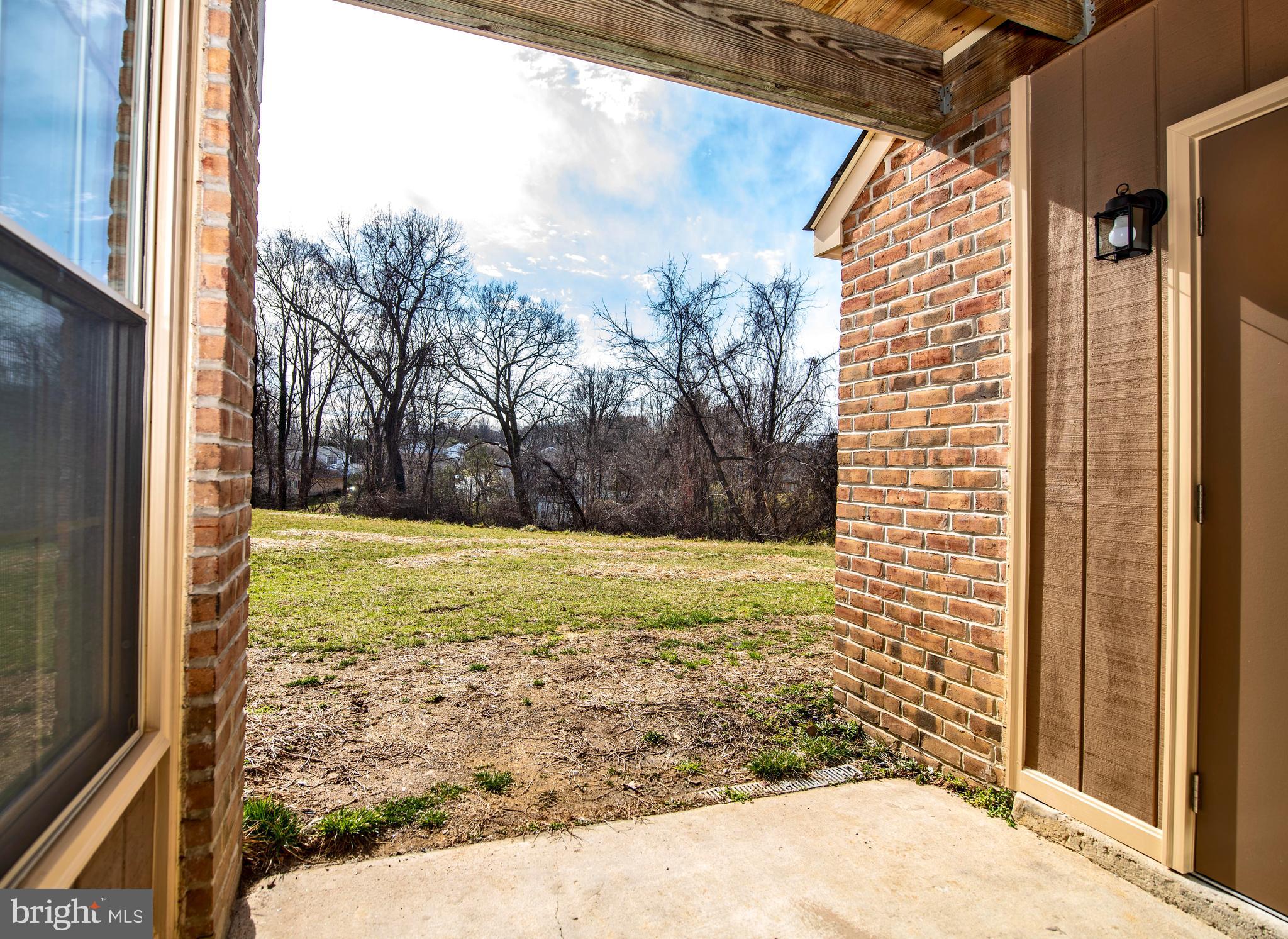 THE POINTE - Residential Lease