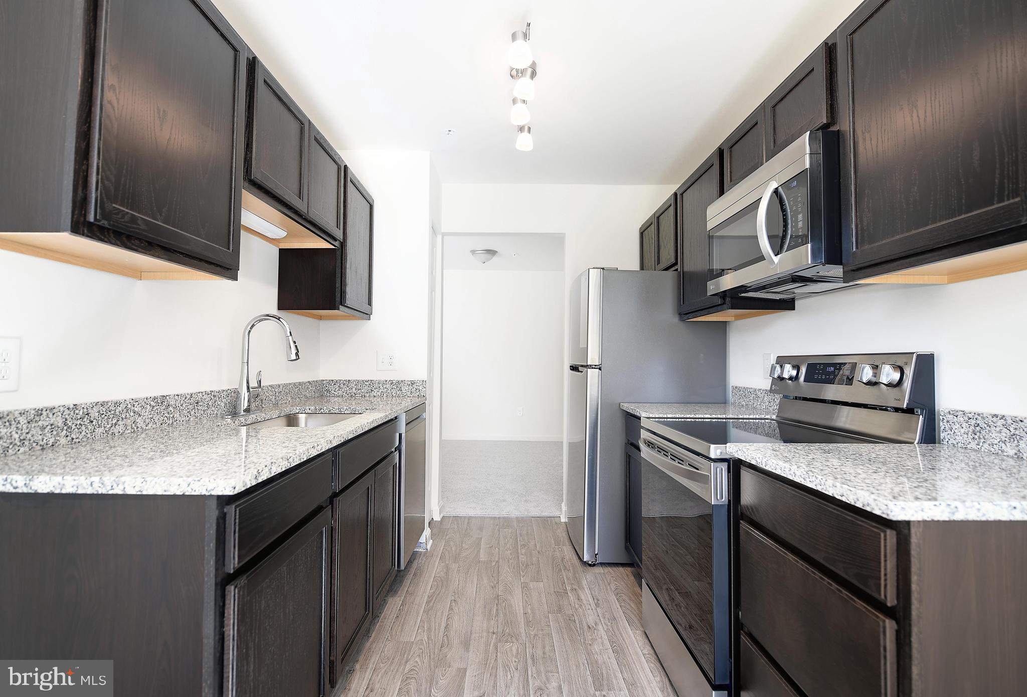 THE POINTE - Residential Lease