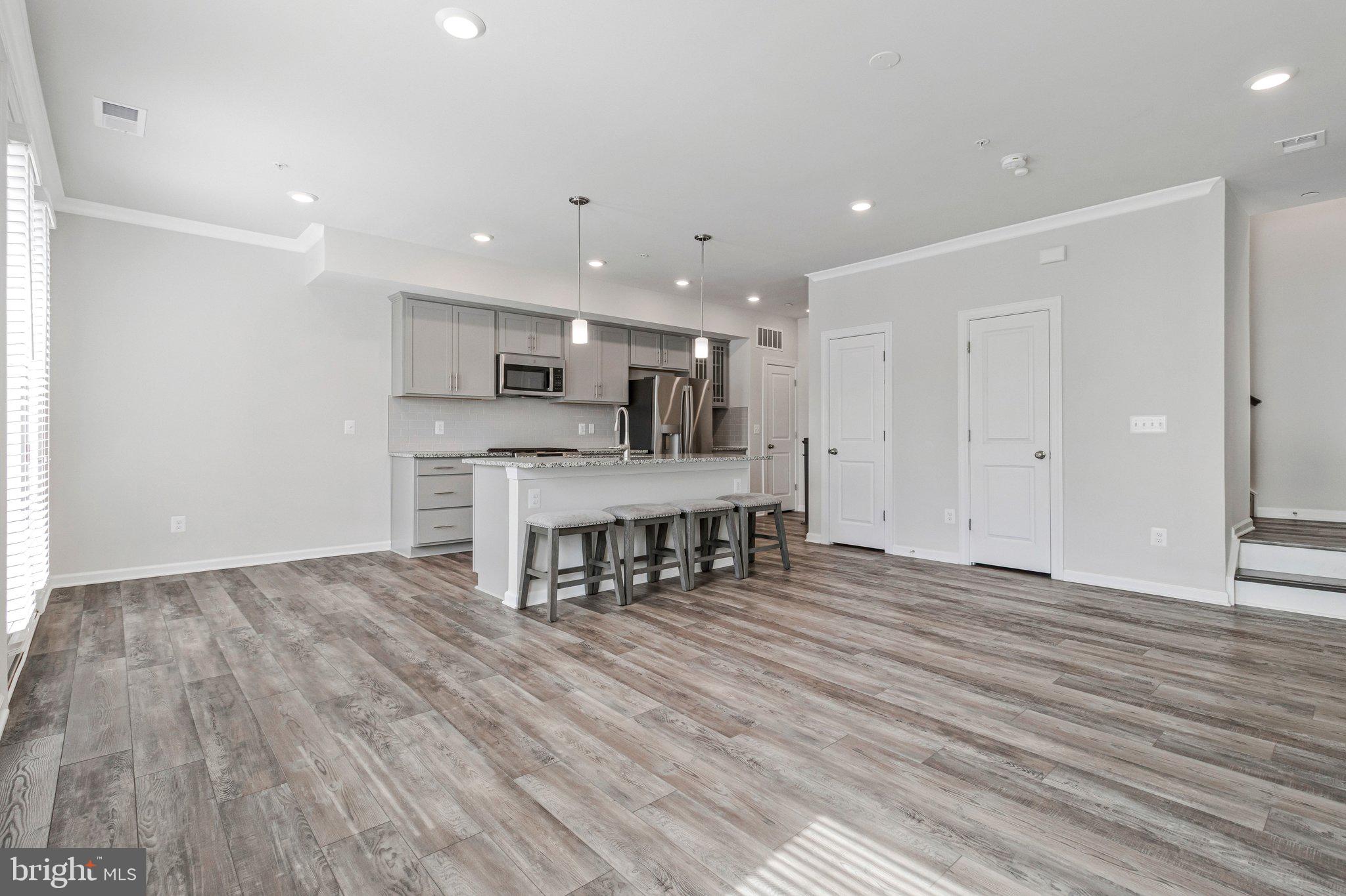 2376 STELLA PLACE 19