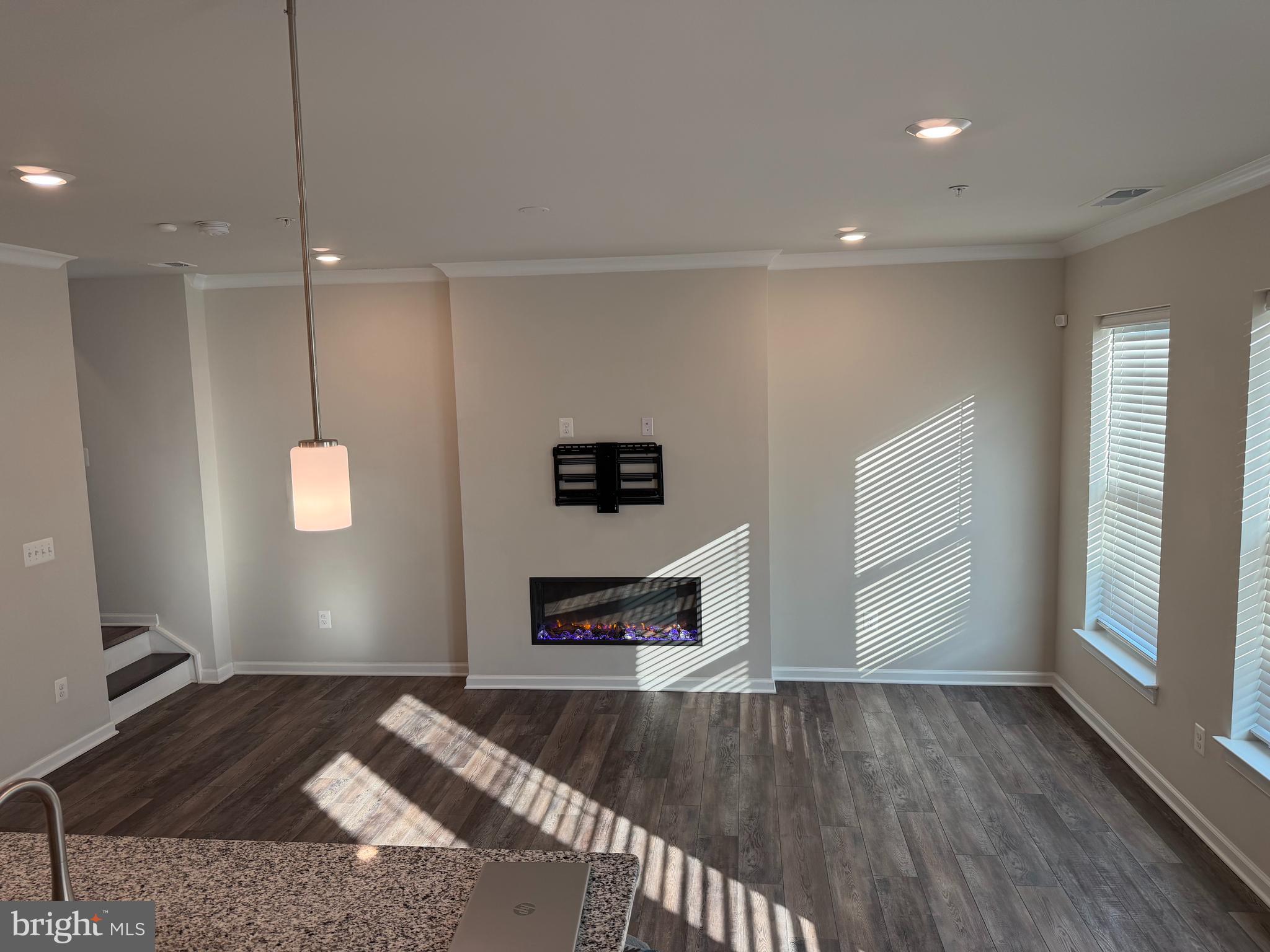 2376 STELLA PLACE 19