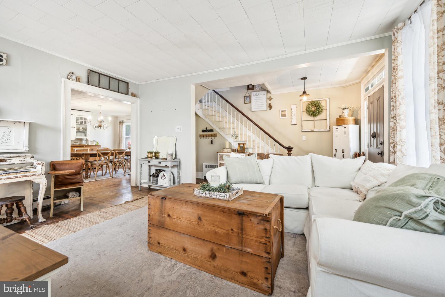 MILLINGTON - Residential