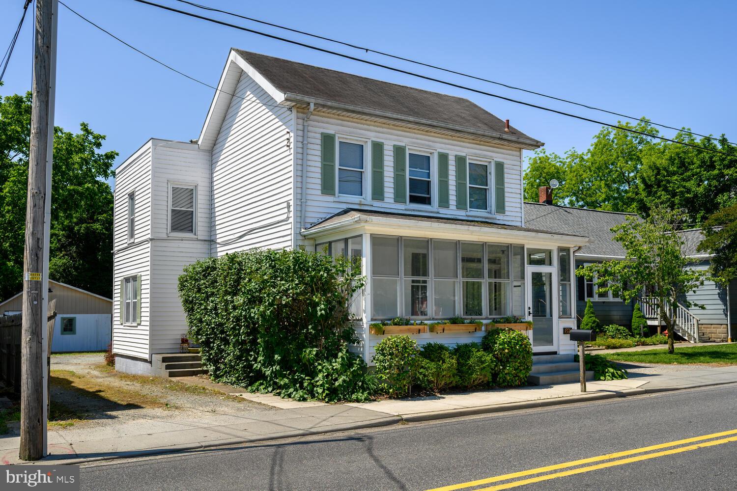 MILLINGTON - Residential