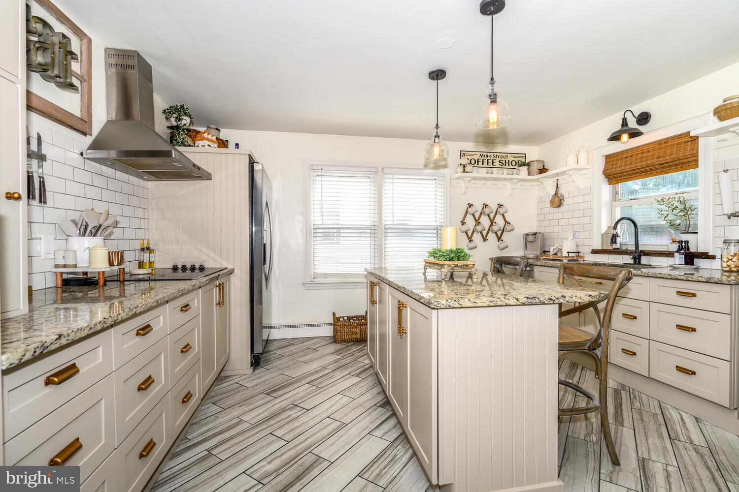 MILLINGTON - Residential