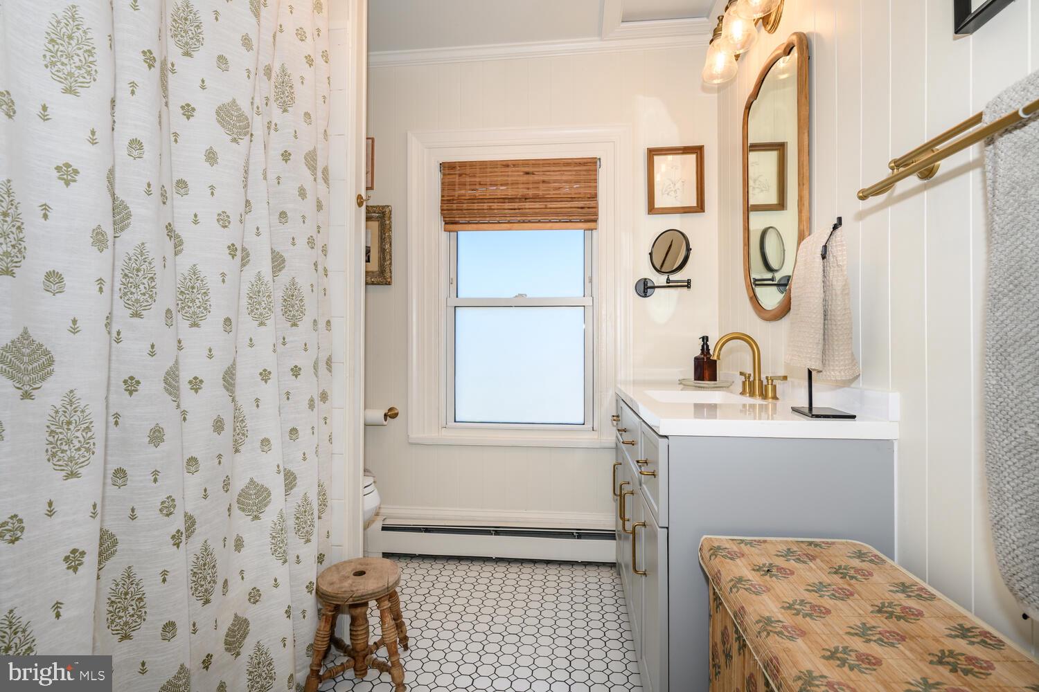 MILLINGTON - Residential