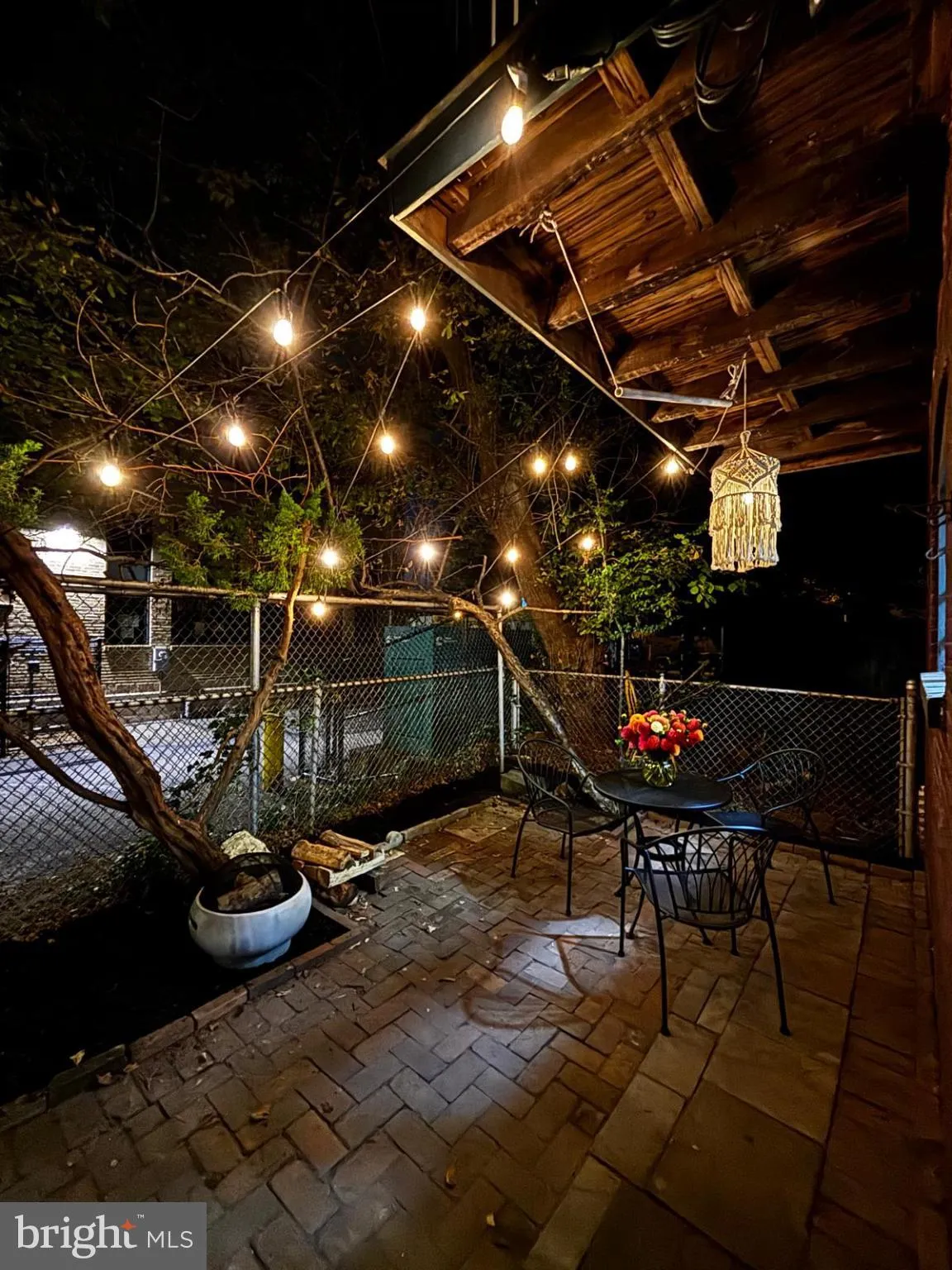 Lancaster, Pennsylvania 17603, United States, 4 Bedrooms Bedrooms, ,2 BathroomsBathrooms,Residential,Active,223772