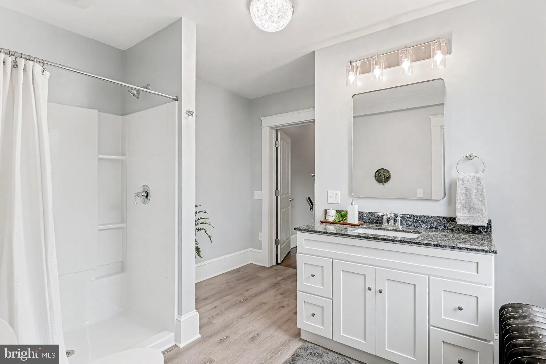 Lancaster, Pennsylvania 17603, United States, 4 Bedrooms Bedrooms, ,2 BathroomsBathrooms,Residential,Active,223772