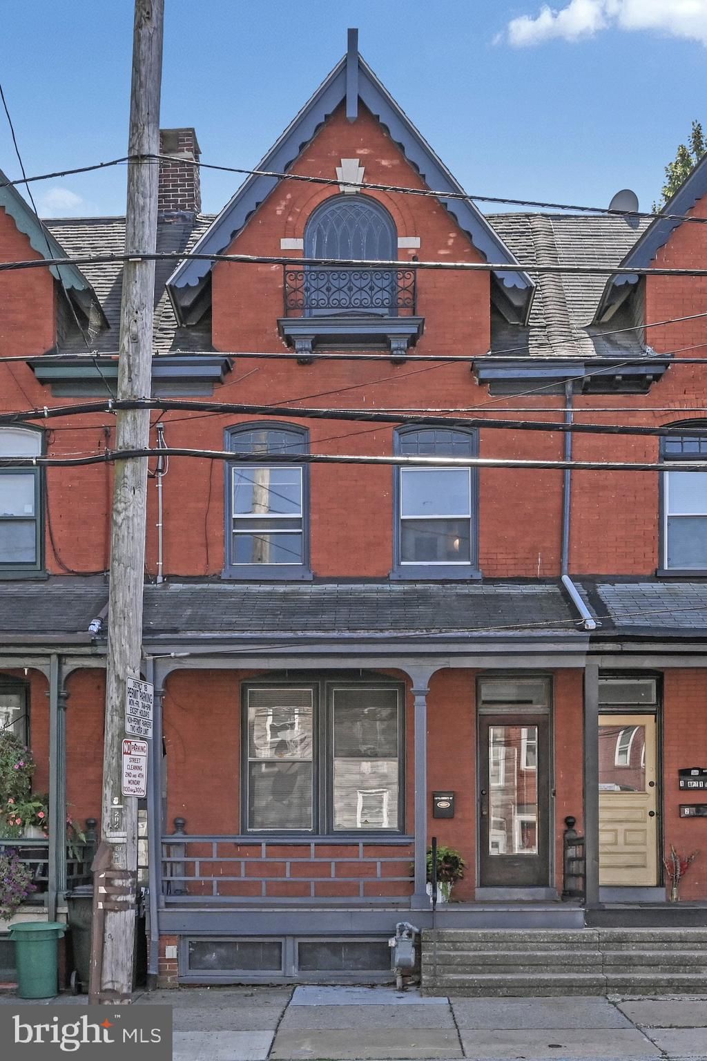 Photo of 16 W Liberty Street, LANCASTER, PA 17603 (MLS # PALA2075636)