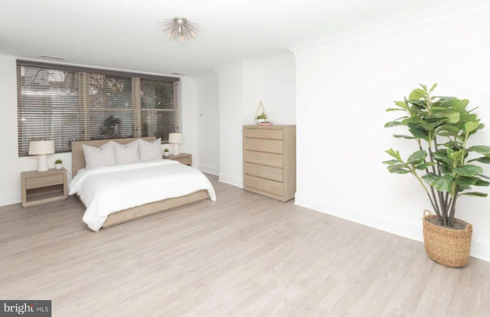 MOUNT VERNON PLACE HISTORIC DISTRICT - Residential Lease