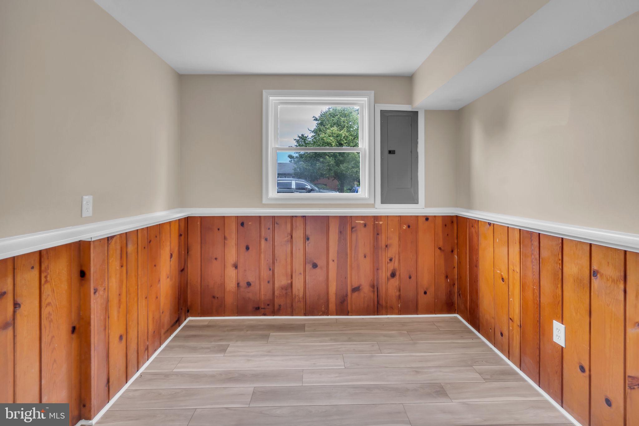 RIVER RIDGE ESTATES - Residential