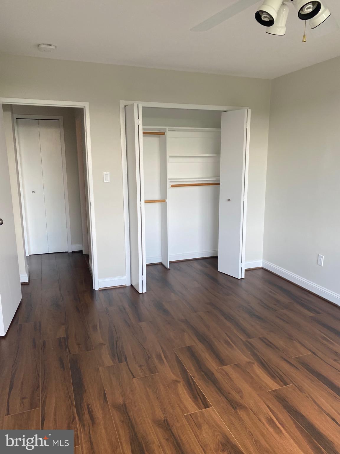 RIVER TOWERS - Residential Lease