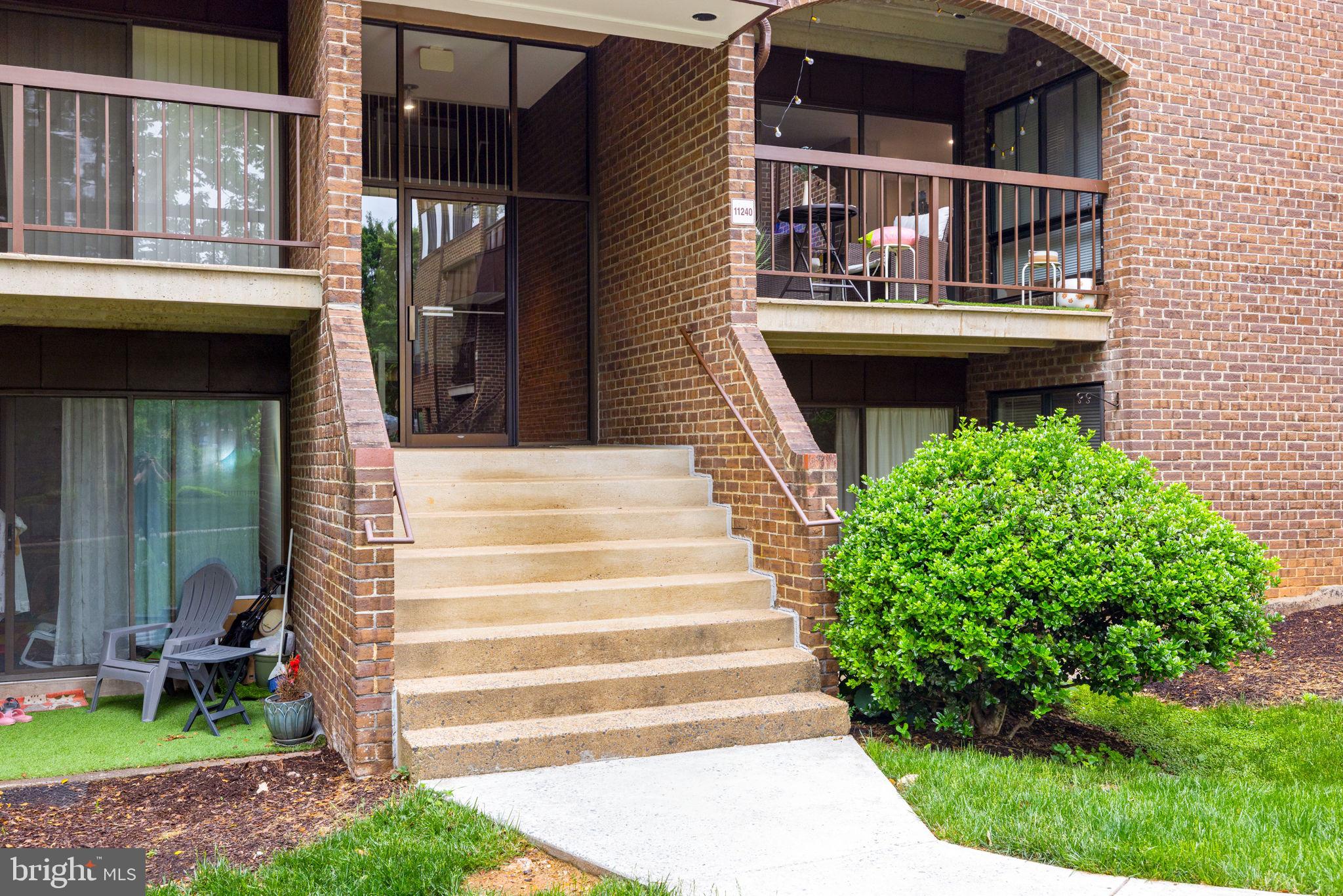 CHESTNUT GROVE - Residential Lease