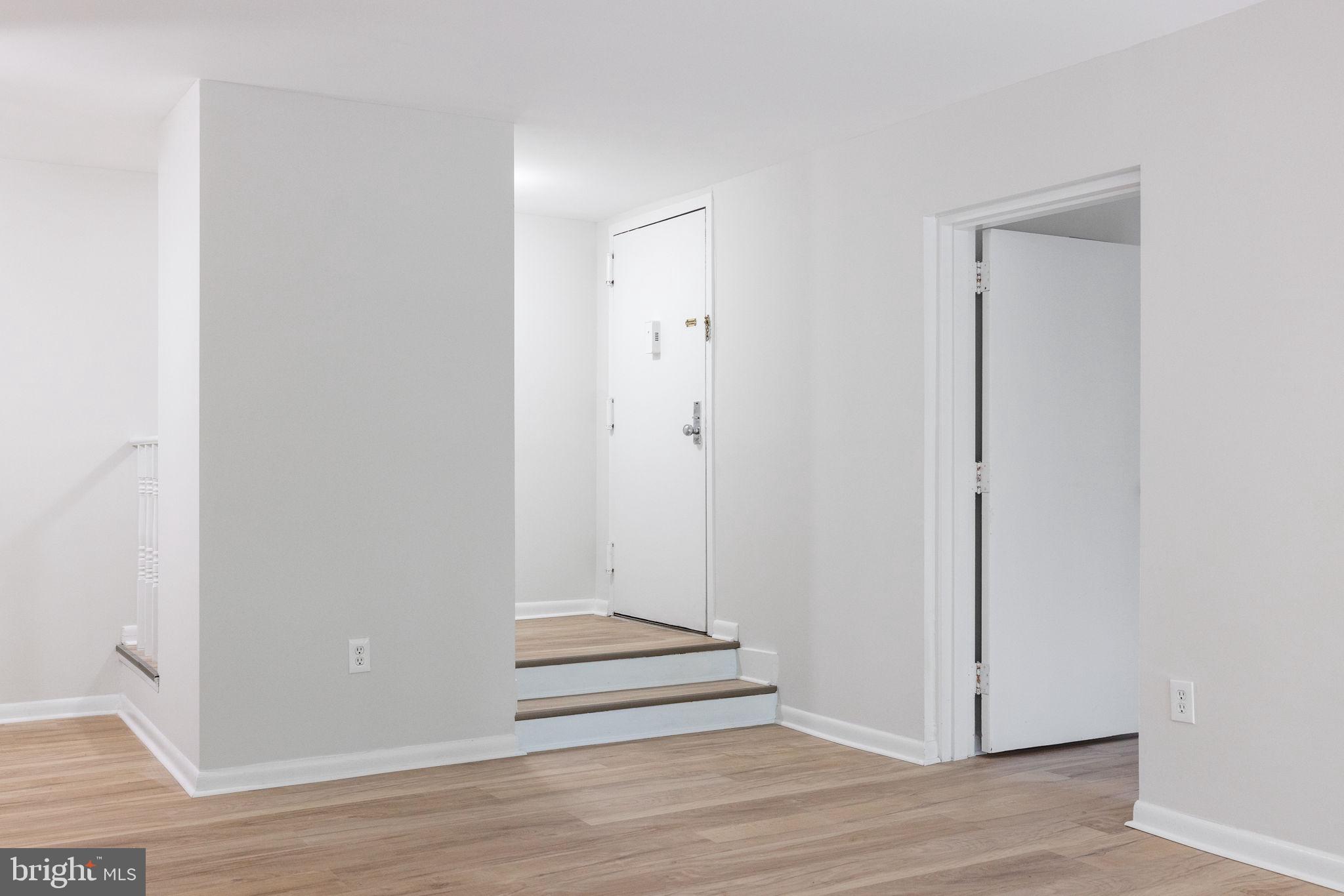 CHESTNUT GROVE - Residential Lease