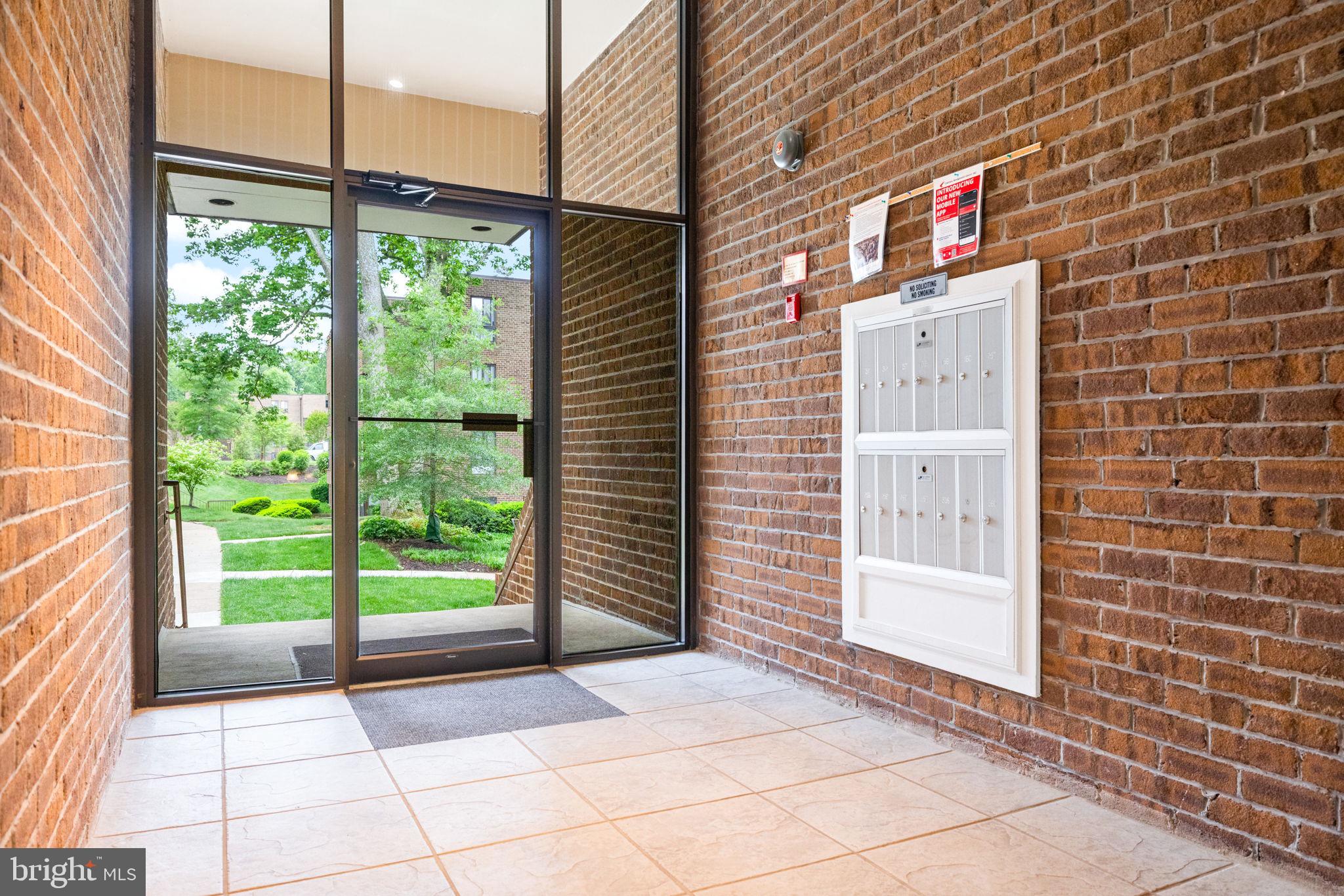 CHESTNUT GROVE - Residential Lease