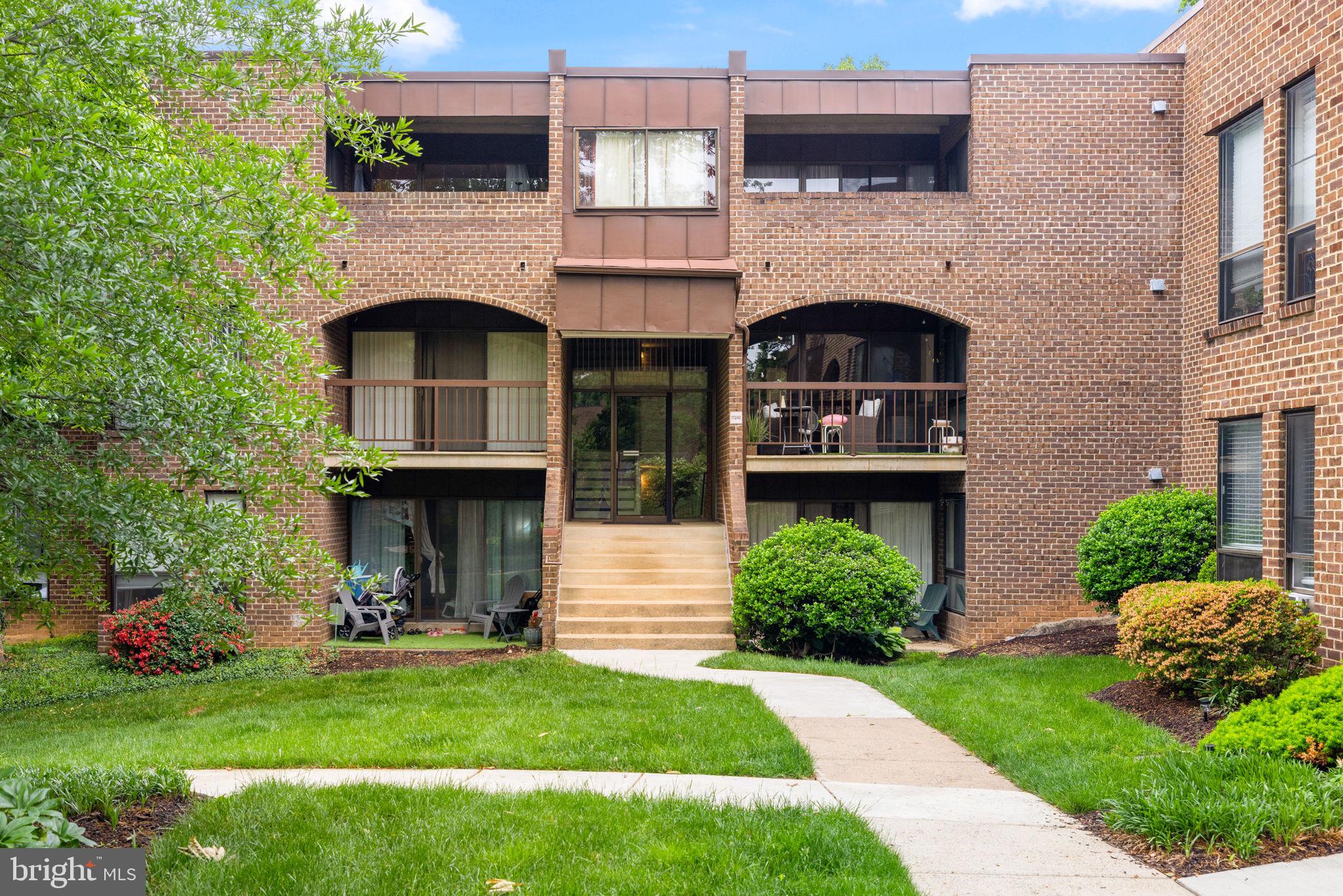 CHESTNUT GROVE - Residential Lease