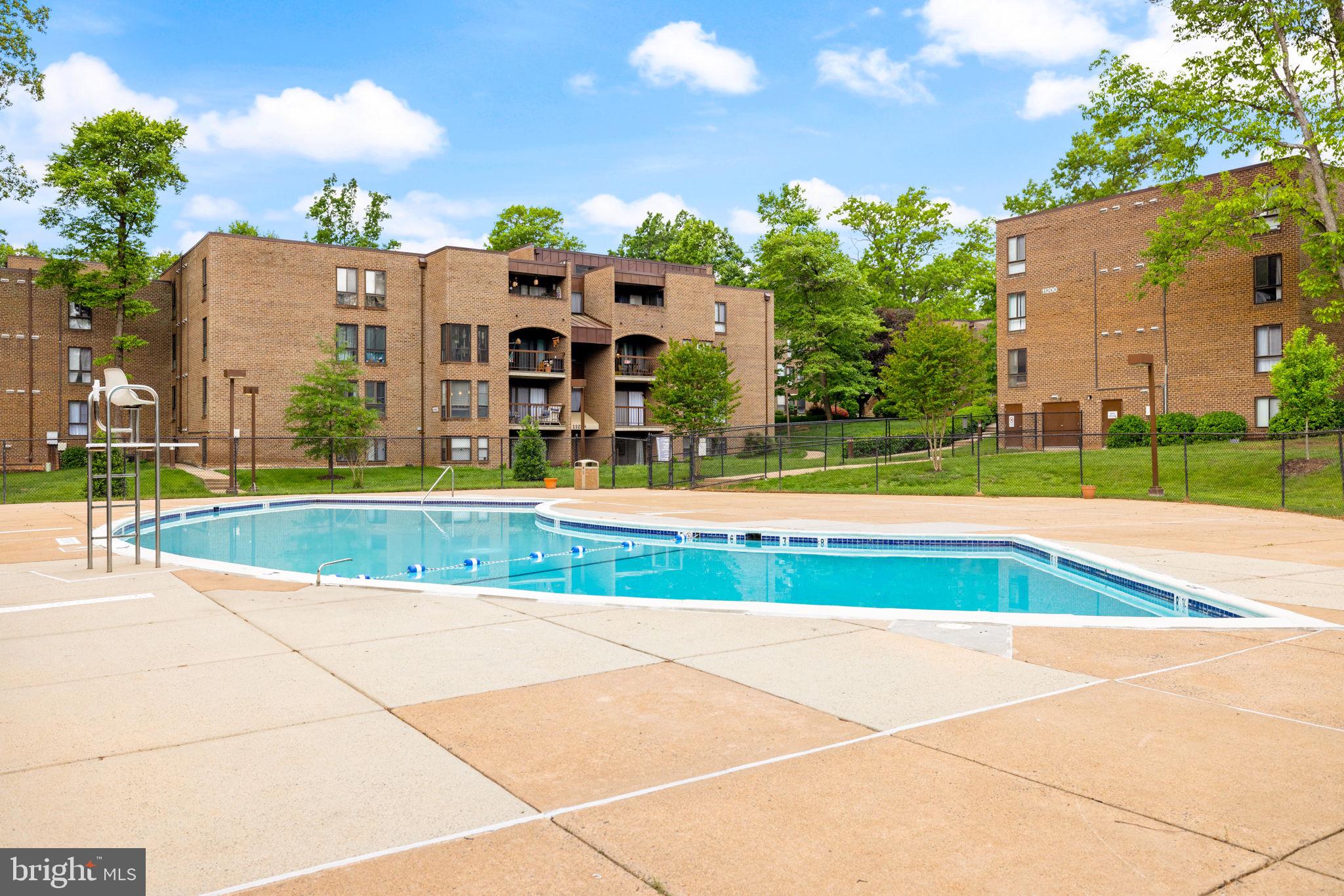 CHESTNUT GROVE - Residential Lease