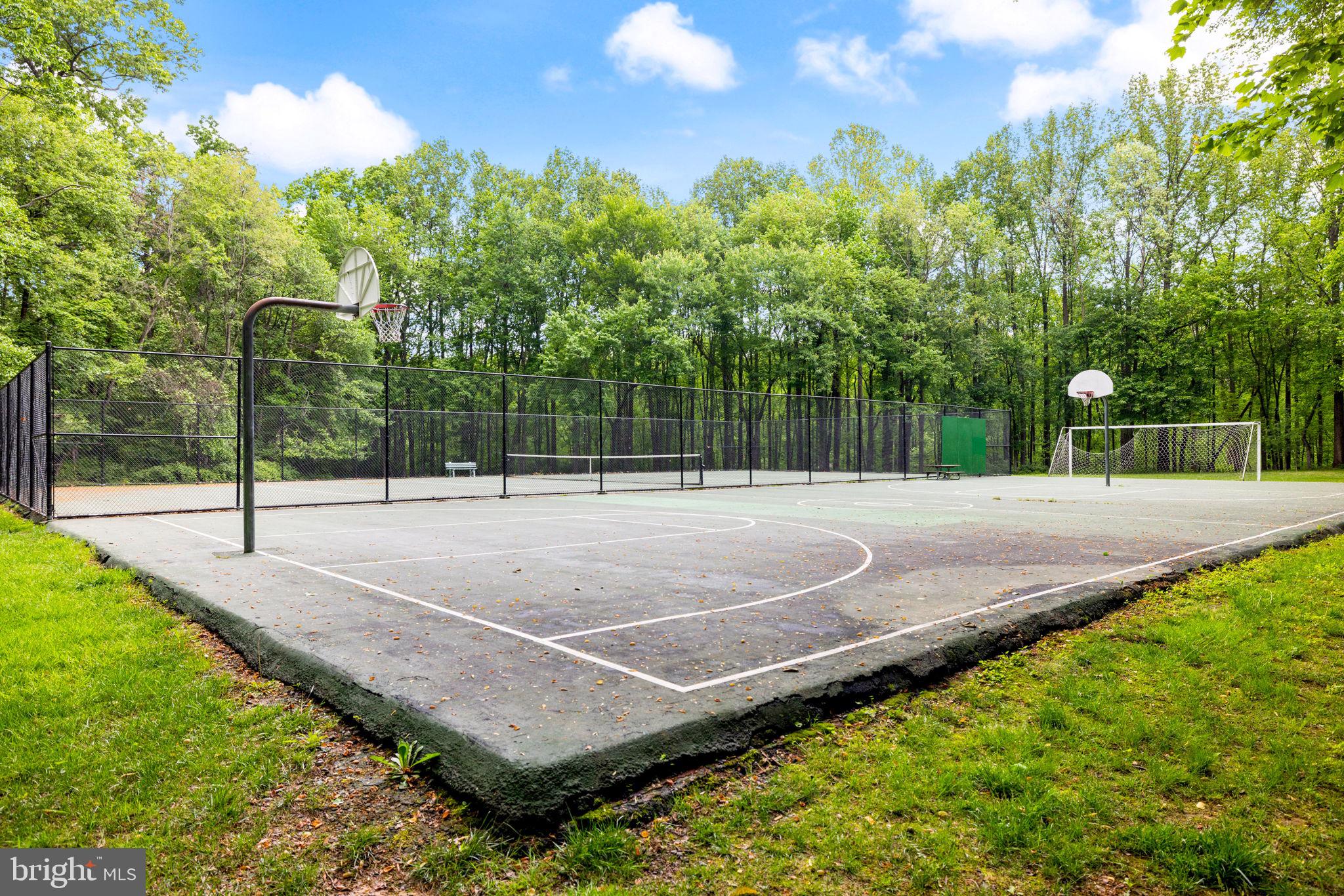 CHESTNUT GROVE - Residential Lease