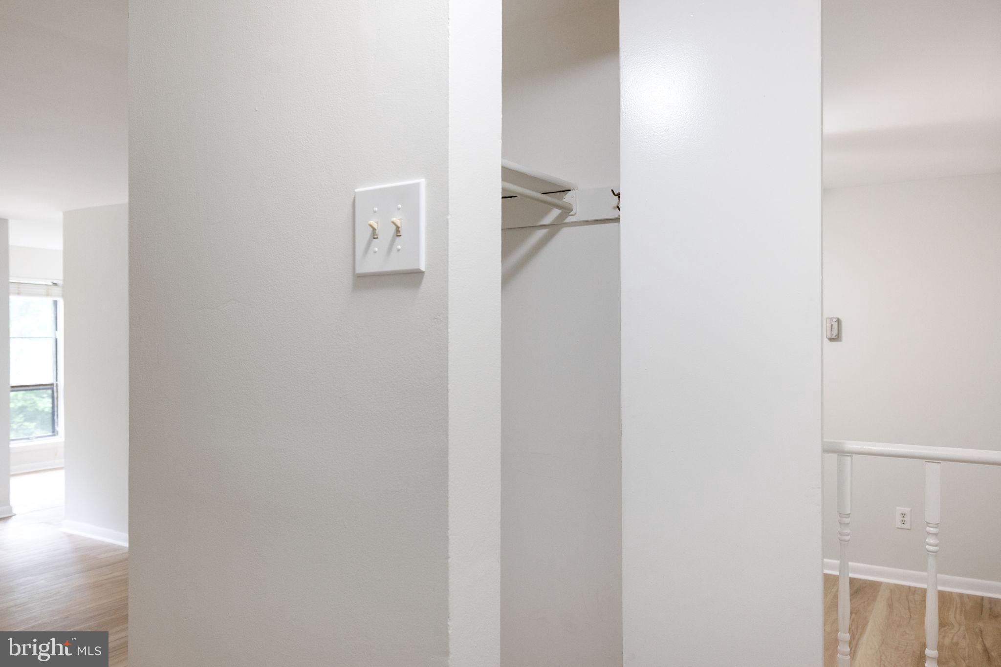 CHESTNUT GROVE - Residential Lease