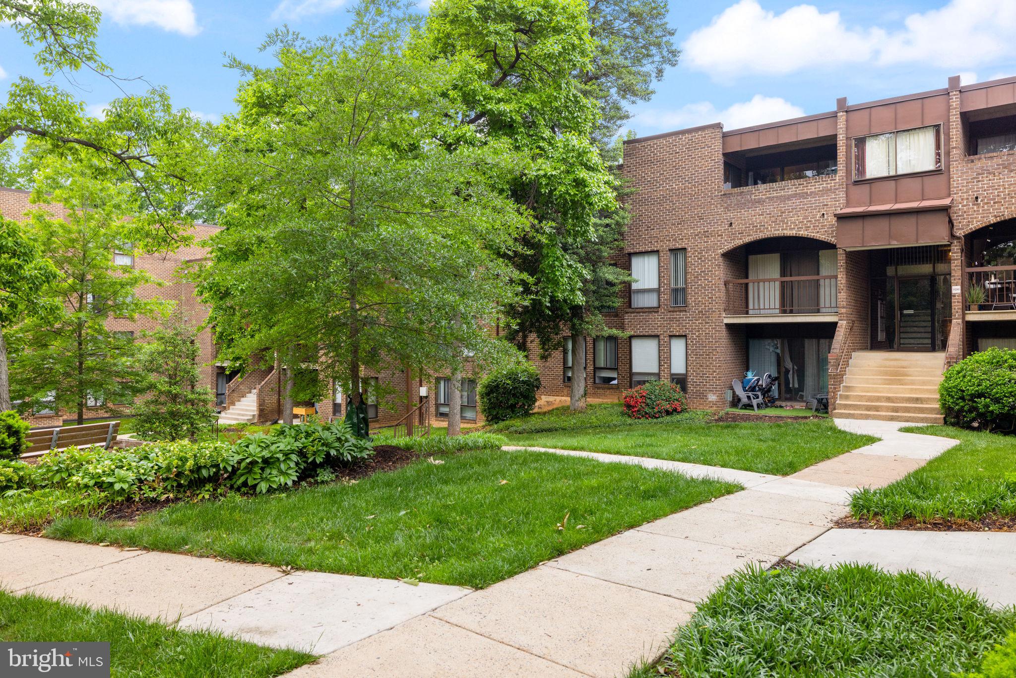 CHESTNUT GROVE - Residential Lease