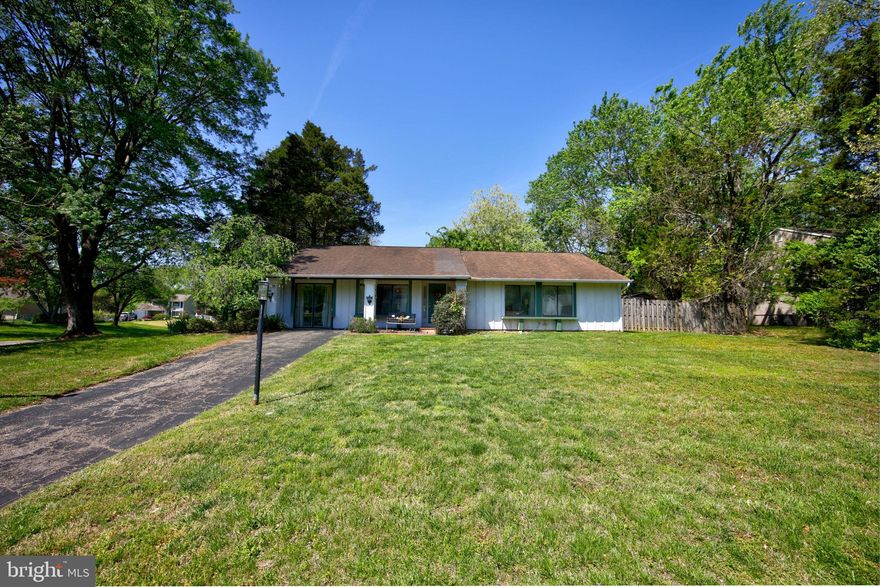 Welcome to 1900 Page Court! This charming 3-bedroom, 1.5-bath home offers convenient one-level living with approximately 1,500 square feet of space. Perfectly positioned in a corner lot on a quiet cul-de-sac road, this home features a comfortable layout with plenty of potential to make it your own. The open living and dining areas provide a comfortable setting for everyday living and entertaining. Don’t miss the chance to create your dream home in an established neighborhood!